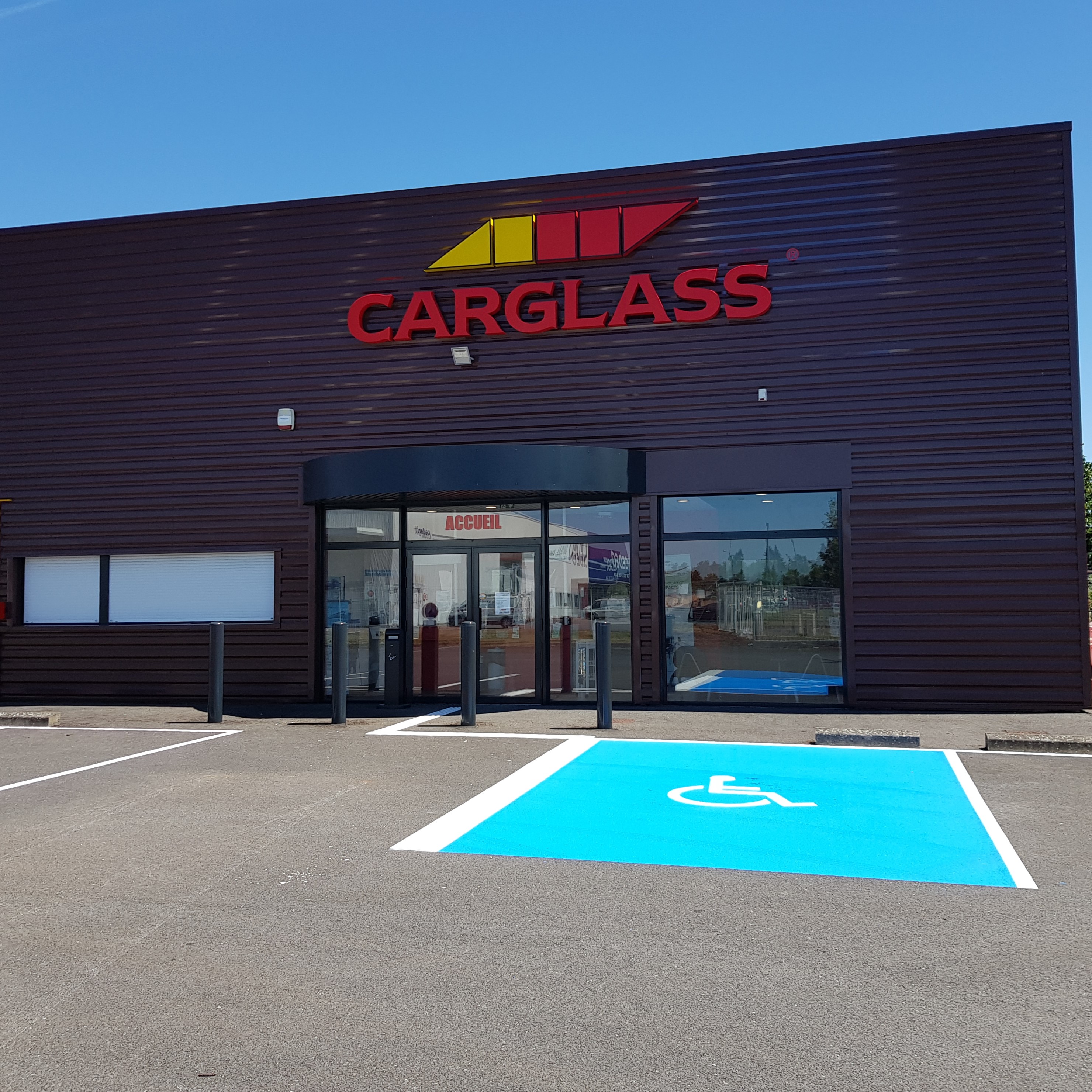 Foto 72 di CARGLASS Pare-Brise Châtellerault
