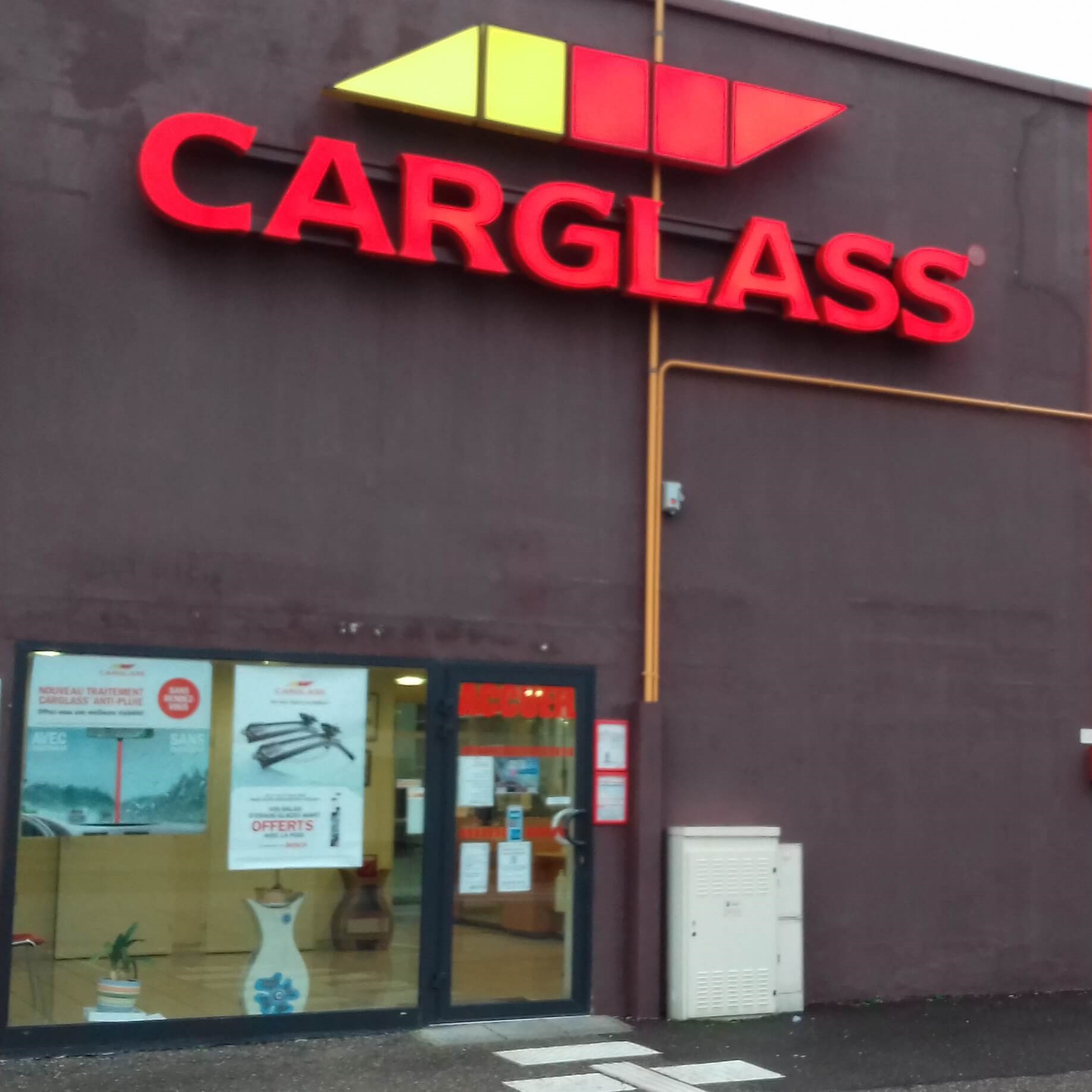 Foto 104 di CARGLASS Pare-Brise Forbach