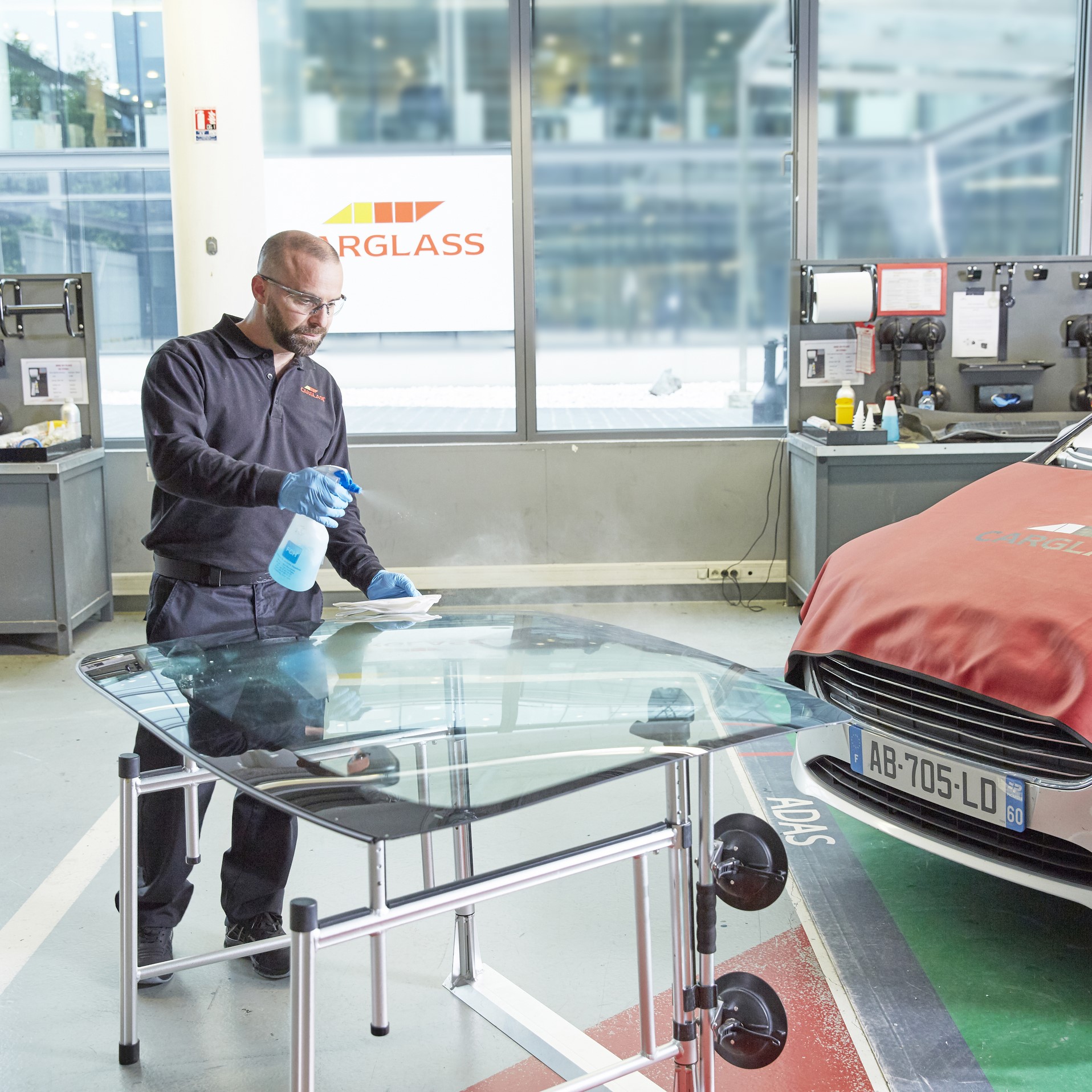 Foto 58 di CARGLASS Pare-Brise Crest