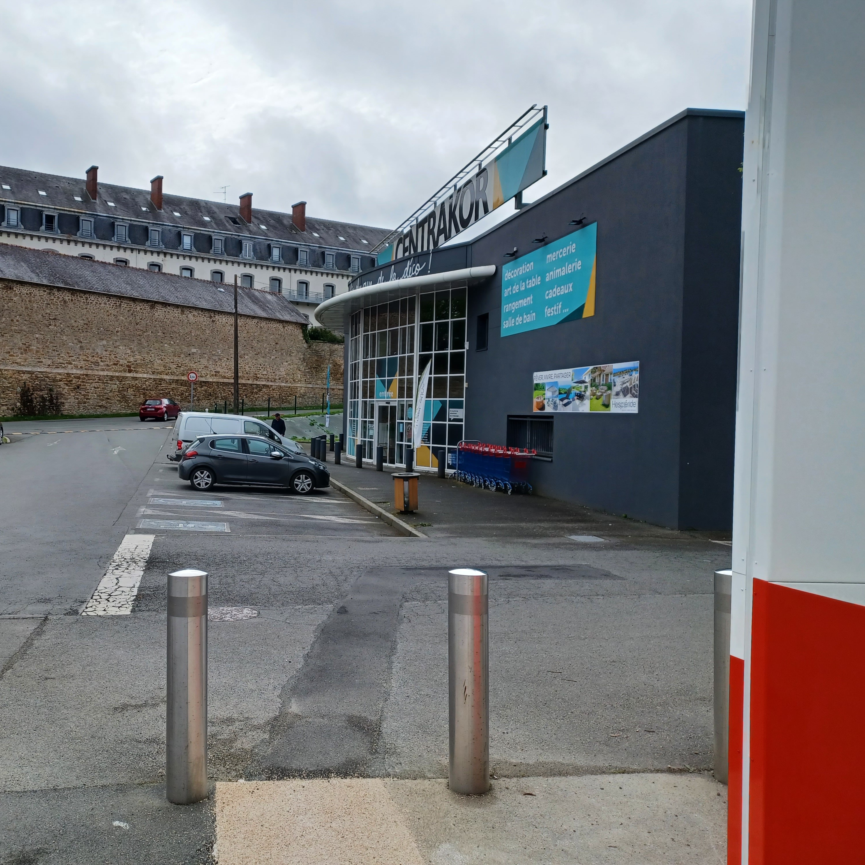 Foto 131 di CARGLASS Pare-Brise Guingamp