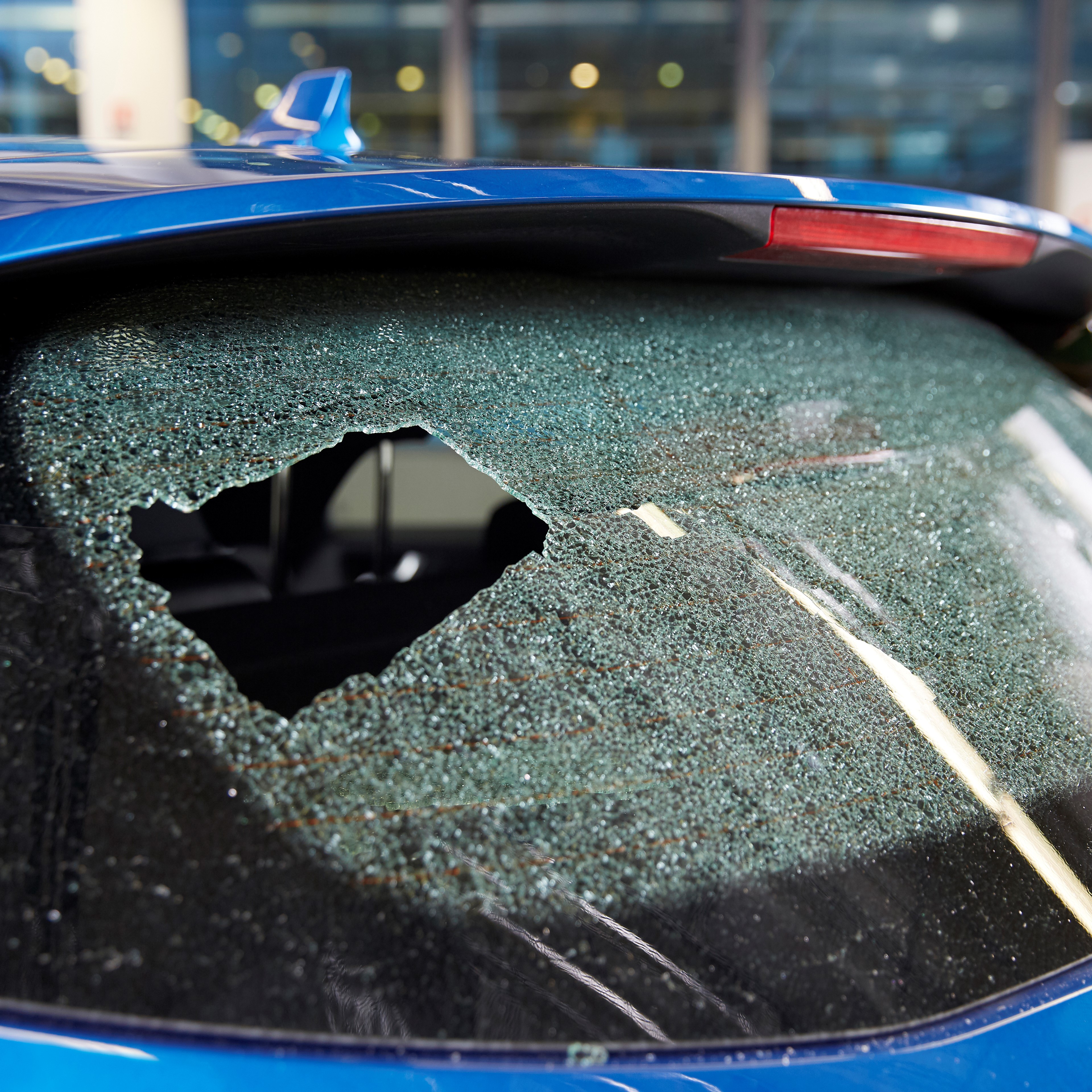 Foto 47 di CARGLASS Pare-Brise Eze