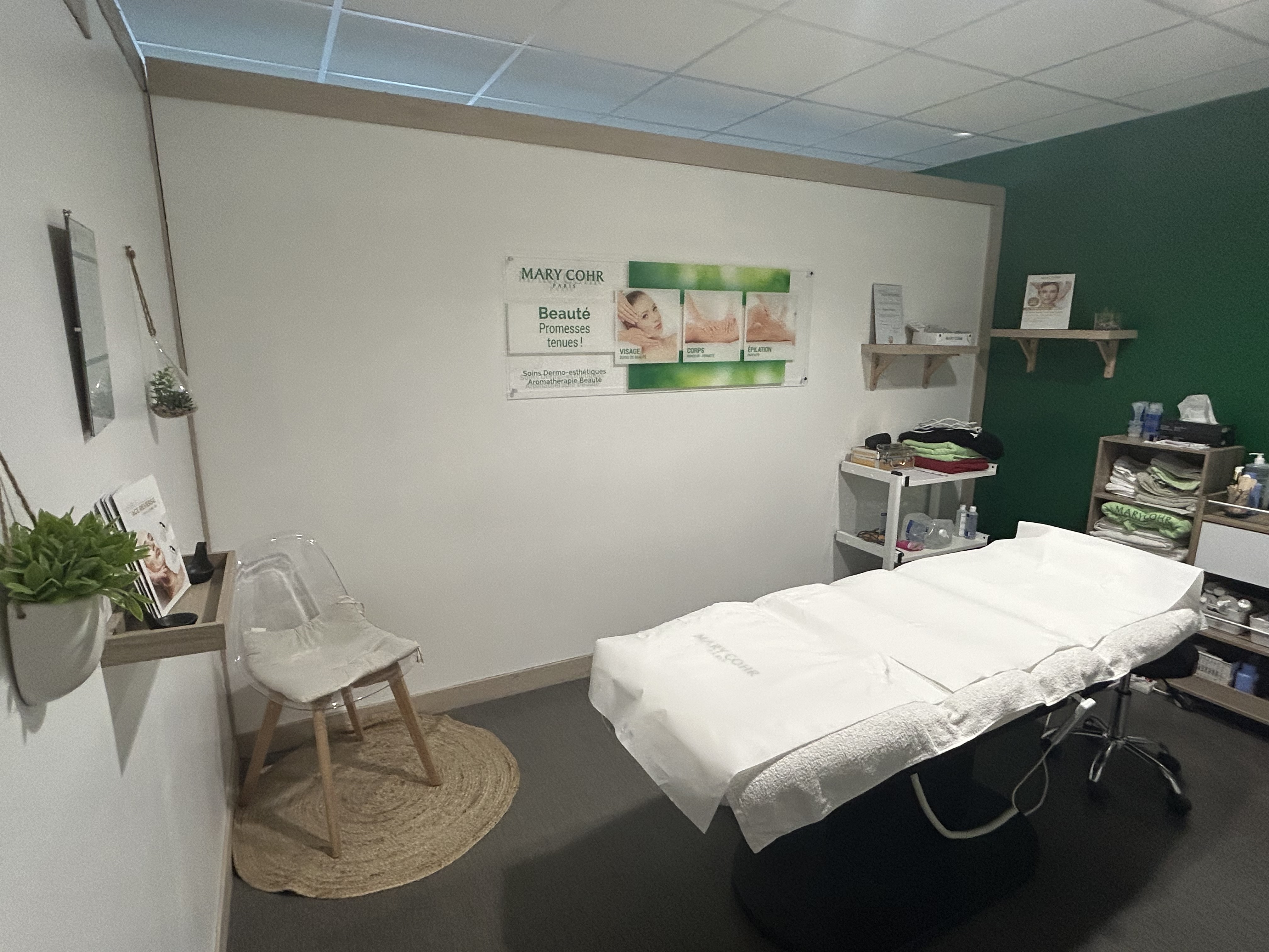 Foto 4 di Margaux Institut
