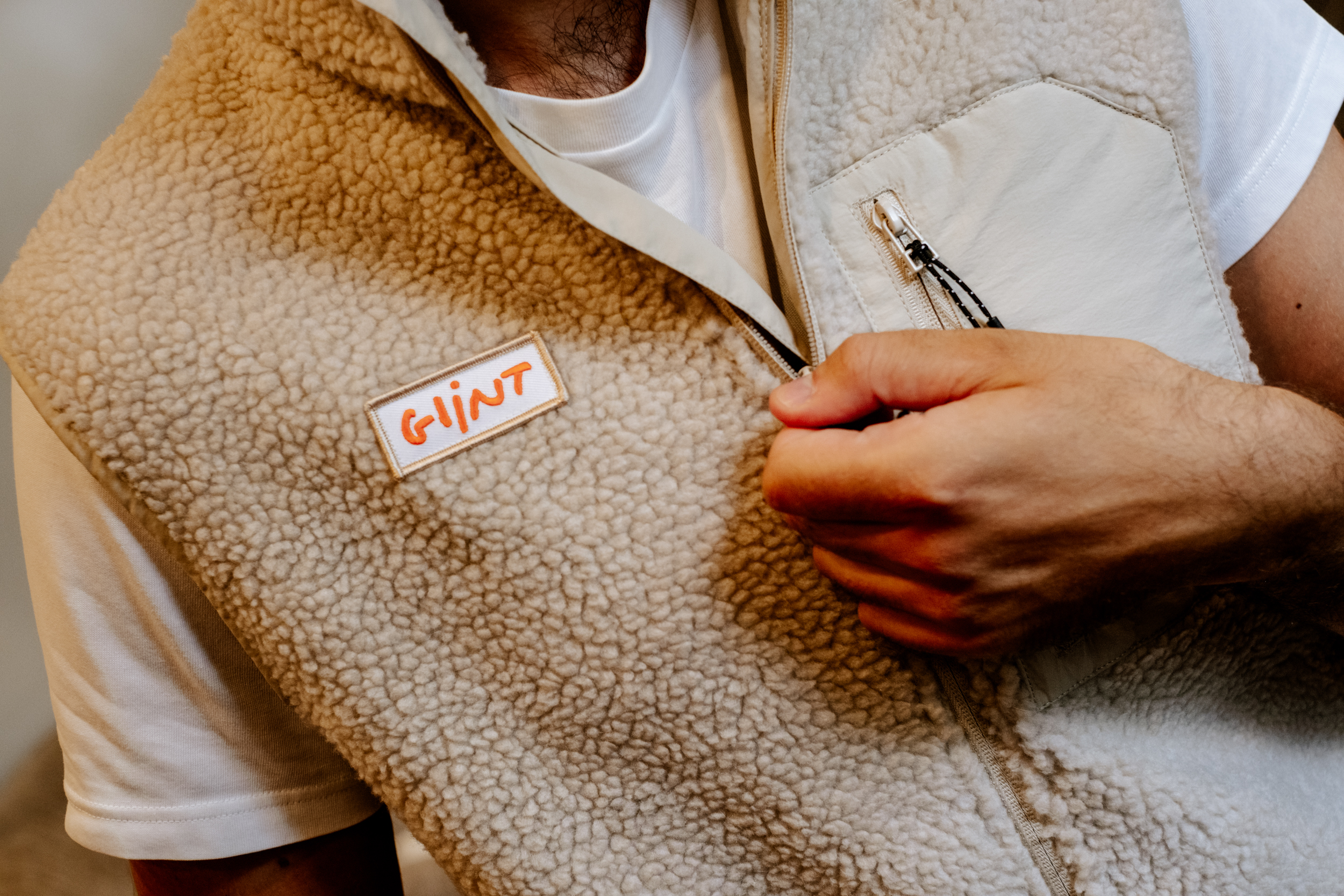 Glint Paris