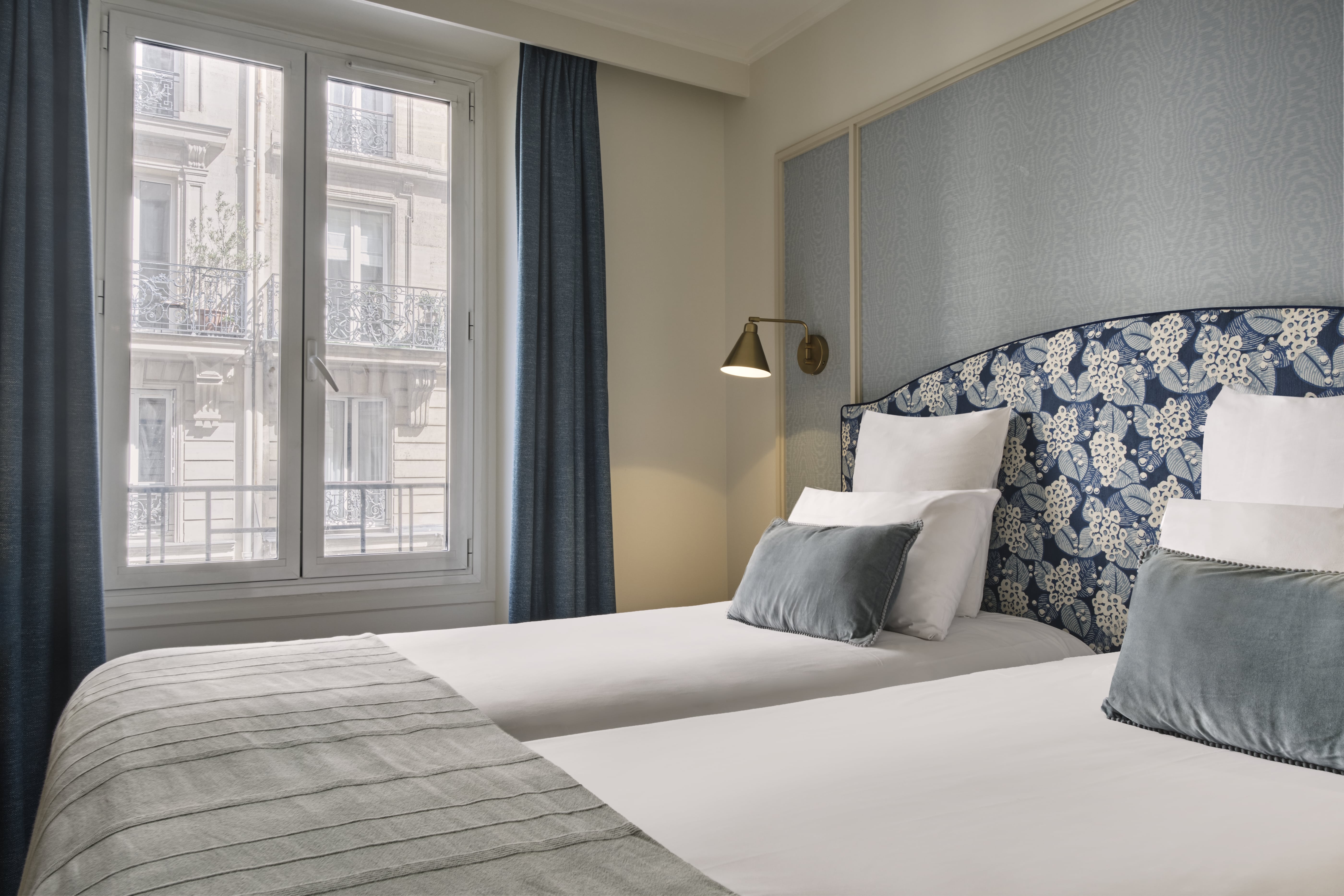 Etoile Saint-Ferdinand by HappyCulture