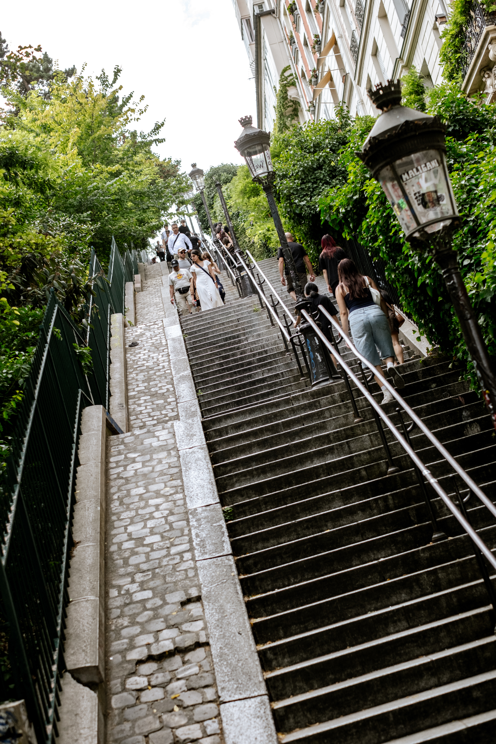 Glint Paris