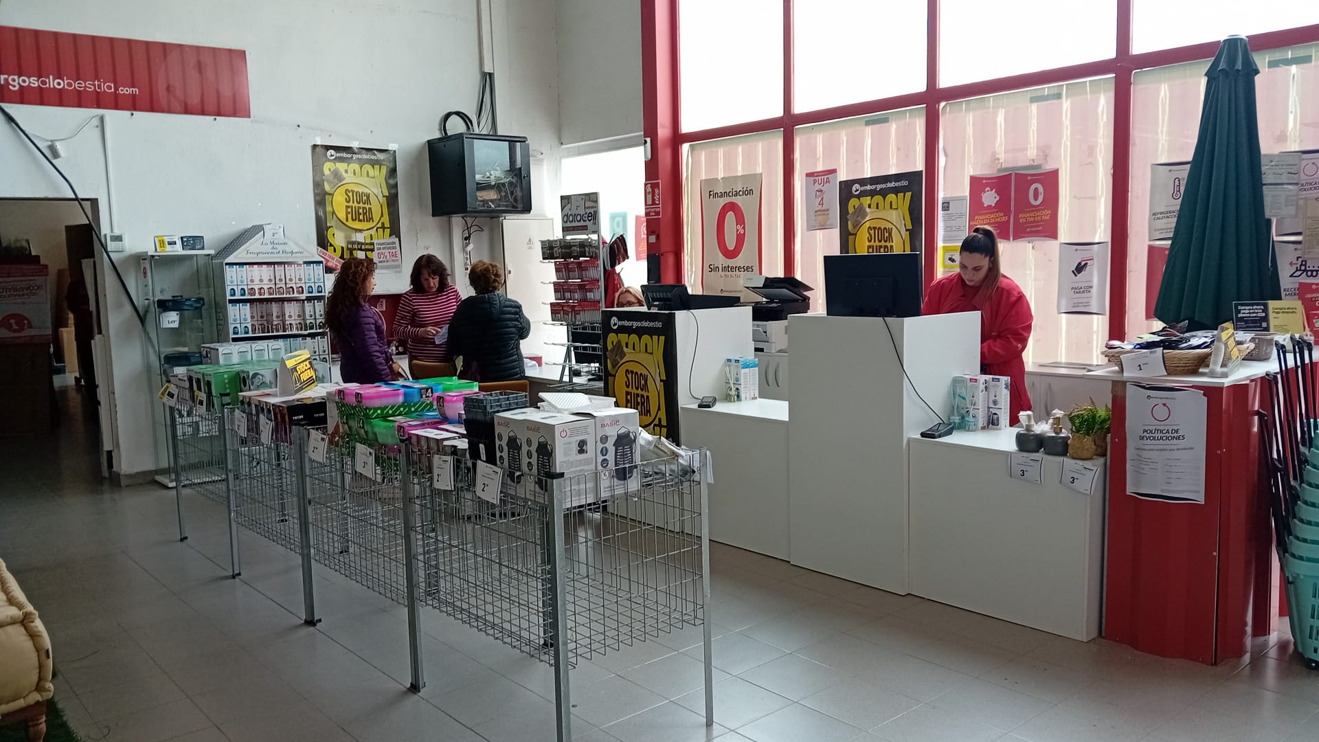 Foto 46 di Embargosalobestia