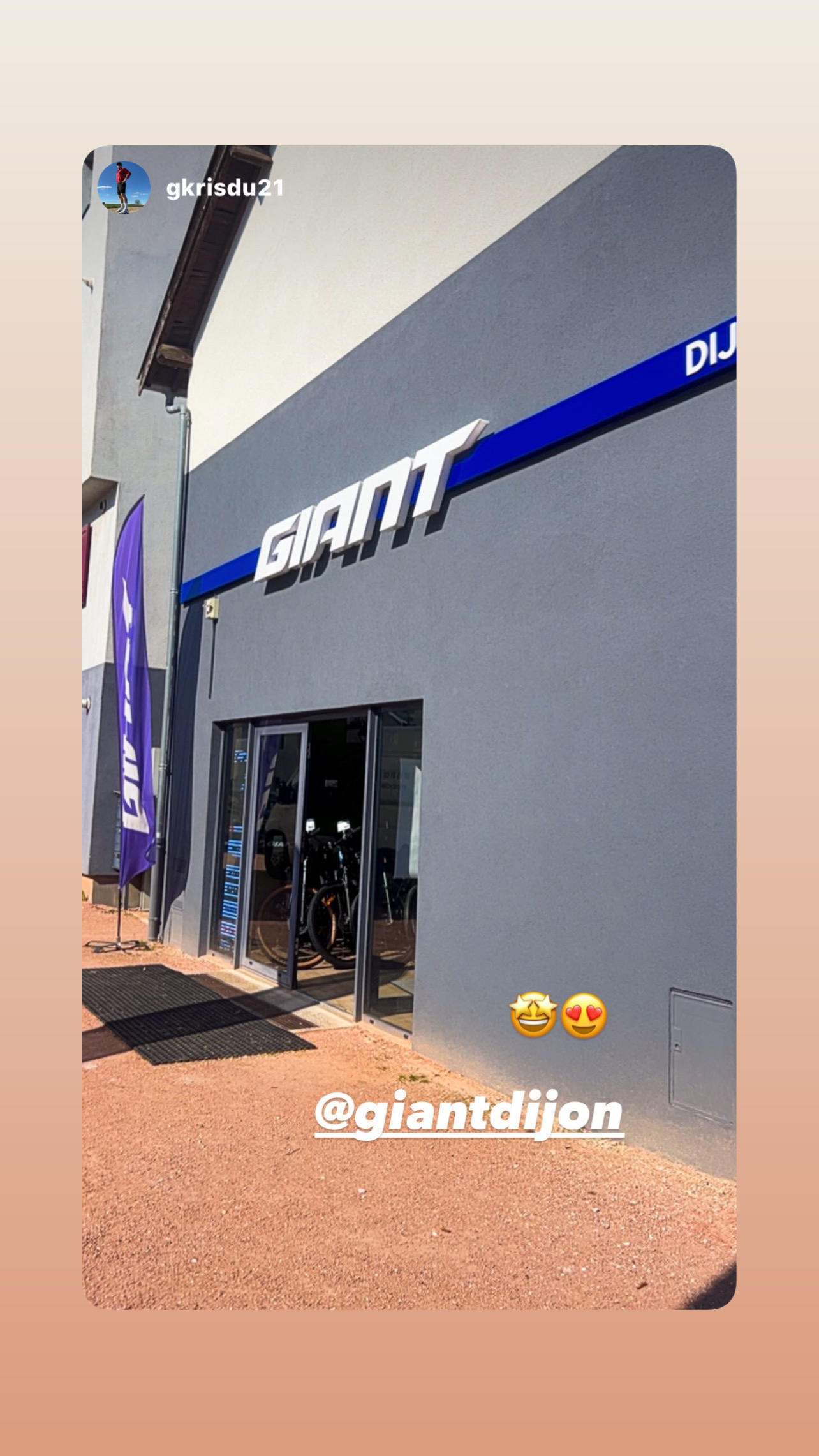 Foto 19 di Giant Dijon