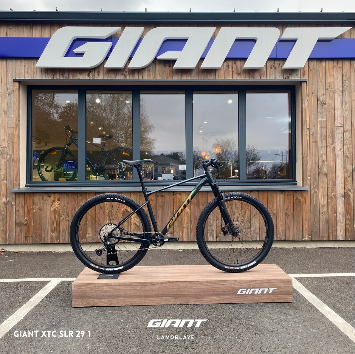 Foto 11 di Giant Lamorlaye