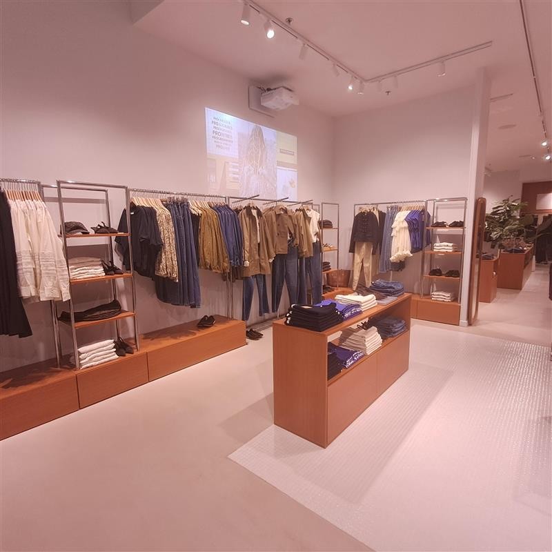 Foto 6 di Promod
