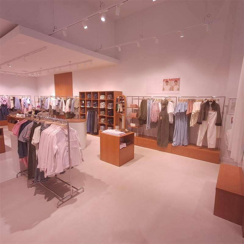 Foto 10 di Promod