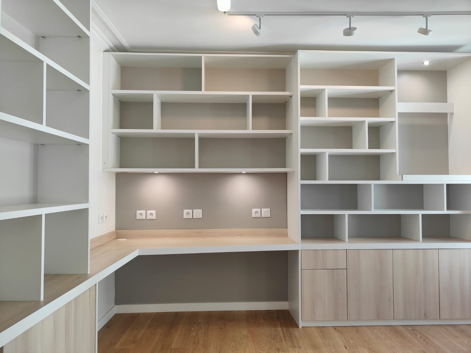 Foto 48 di Quadro Intérieurs sur-mesure
