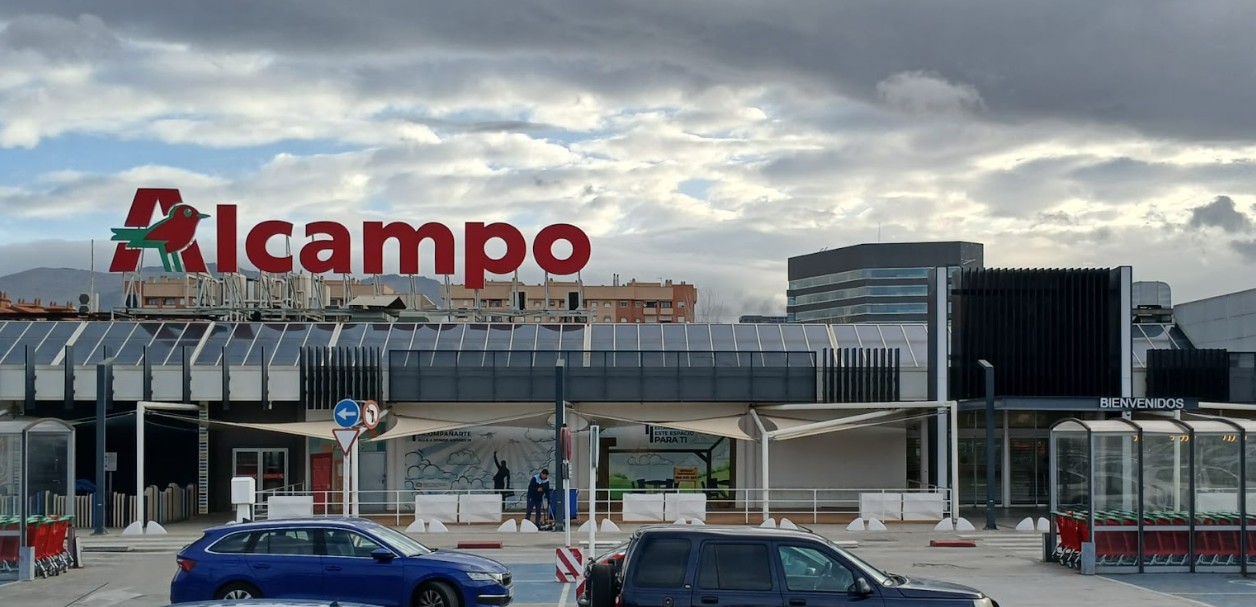 Foto 1 di Alcampo