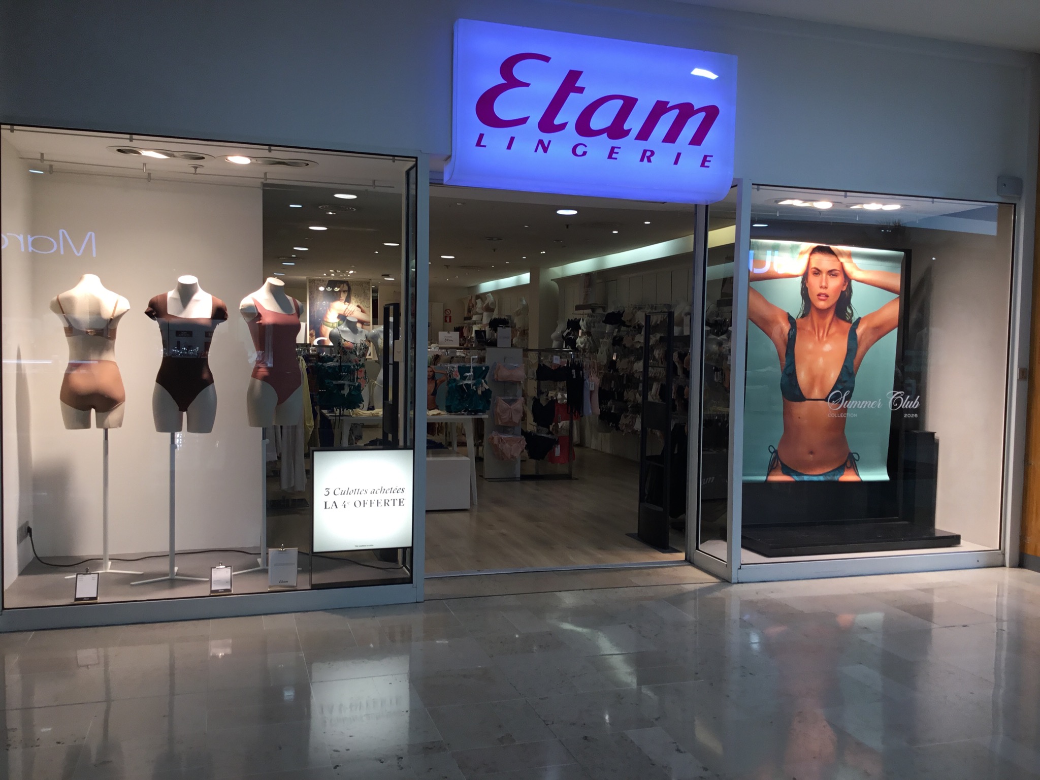 Foto 393 di Etam Lingerie