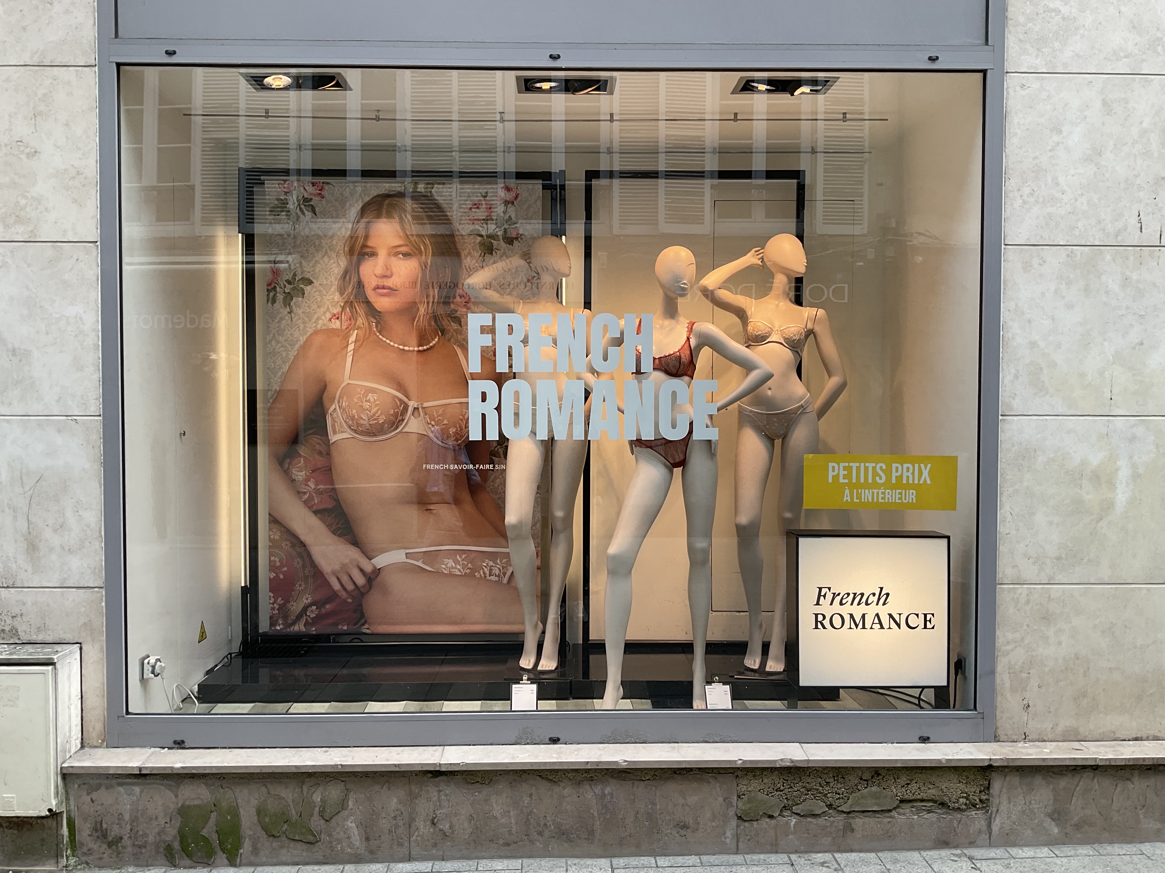 Foto 76 di Etam Lingerie