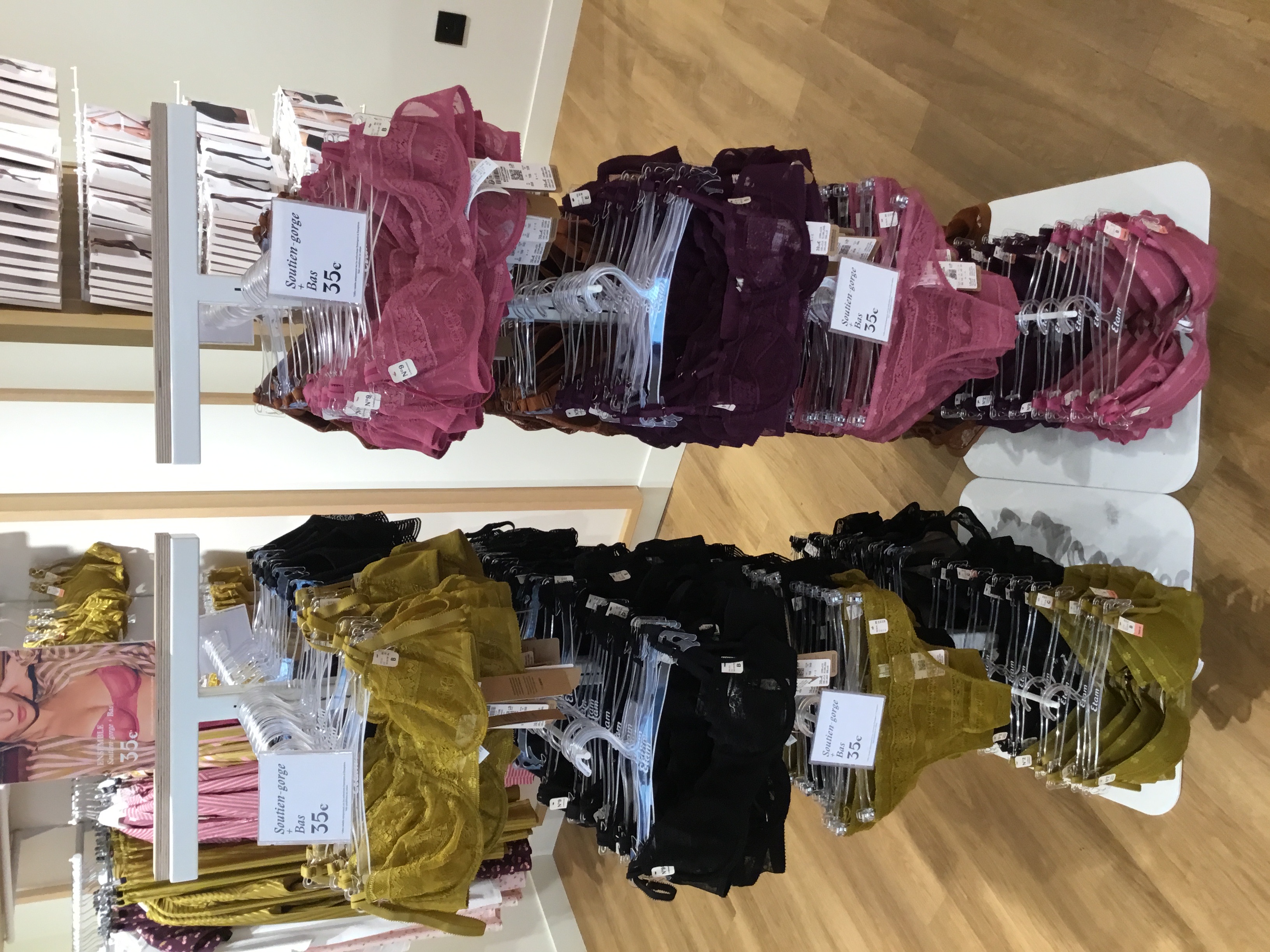 Foto 4 di Etam Lingerie