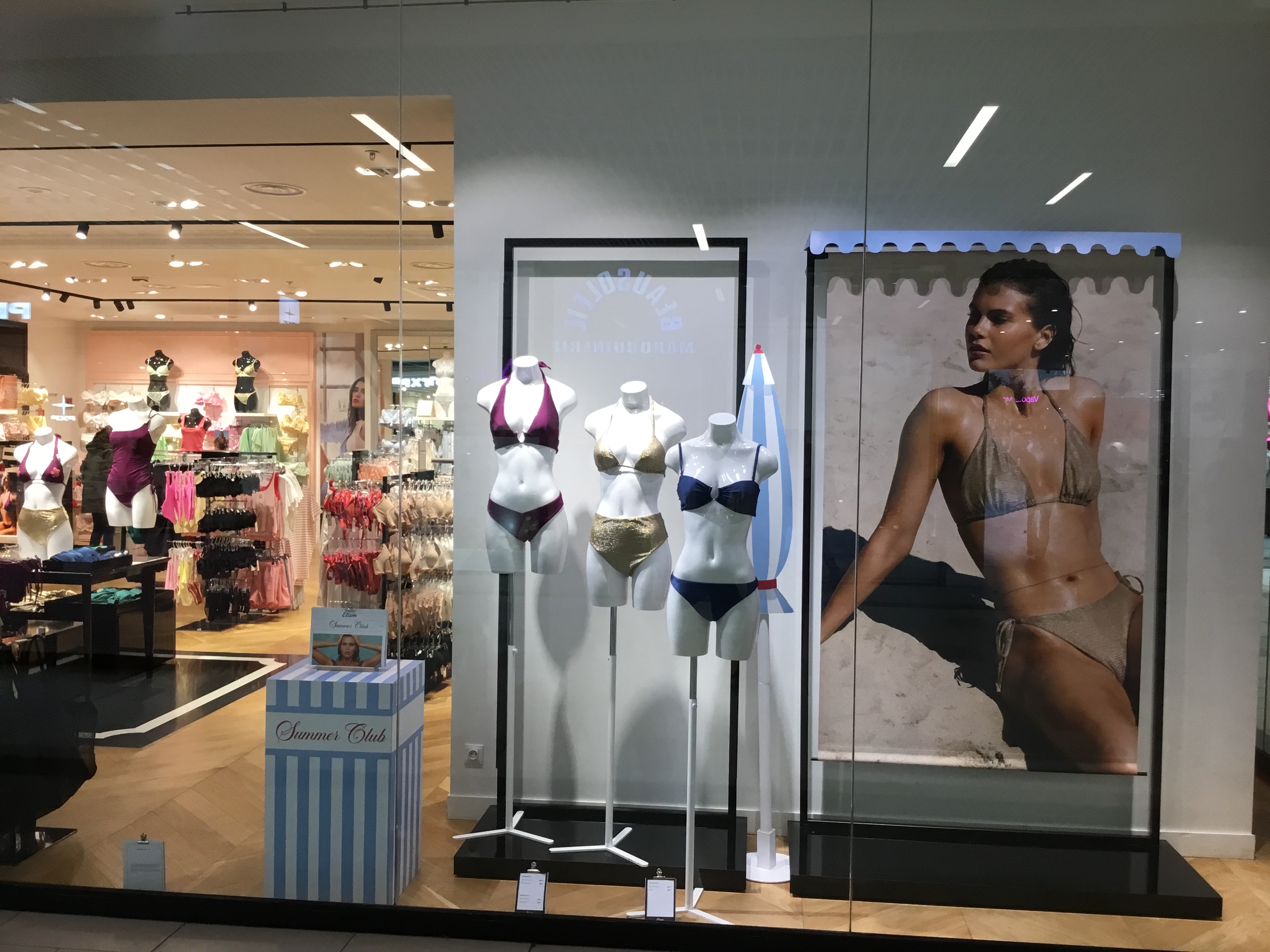Foto 68 di Etam Lingerie