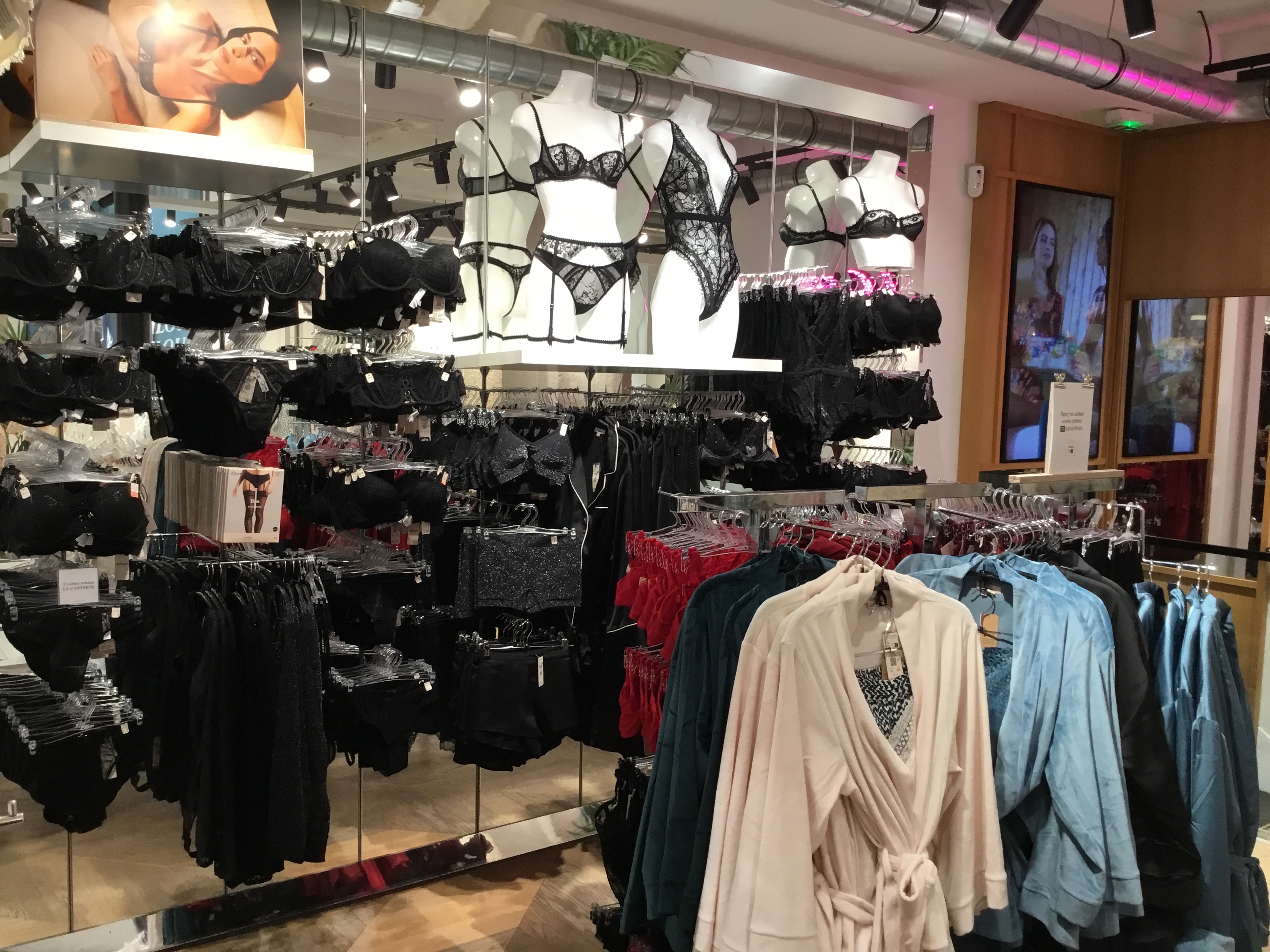 Foto 9 di Etam Lingerie