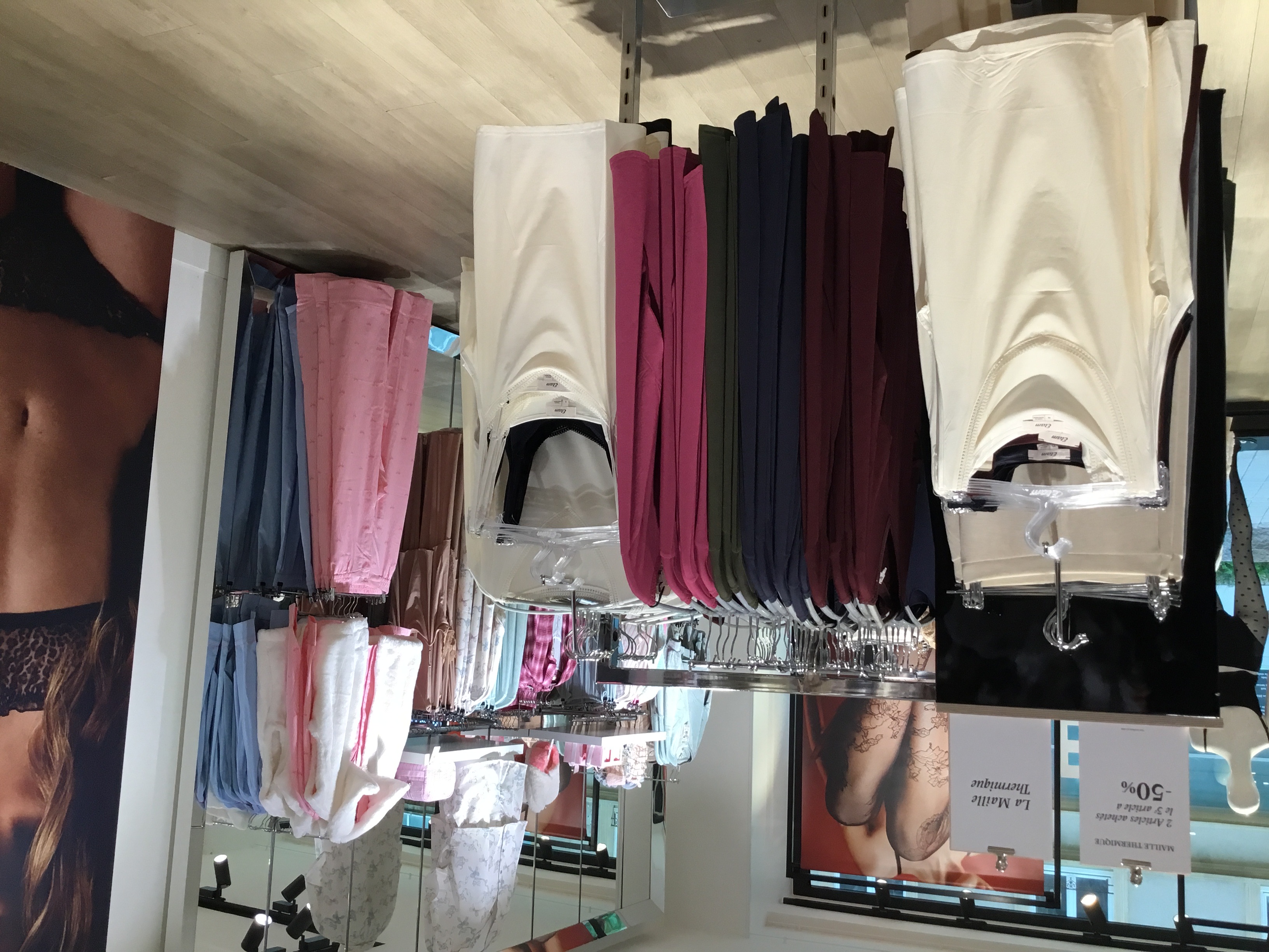 Foto 337 di Etam Lingerie