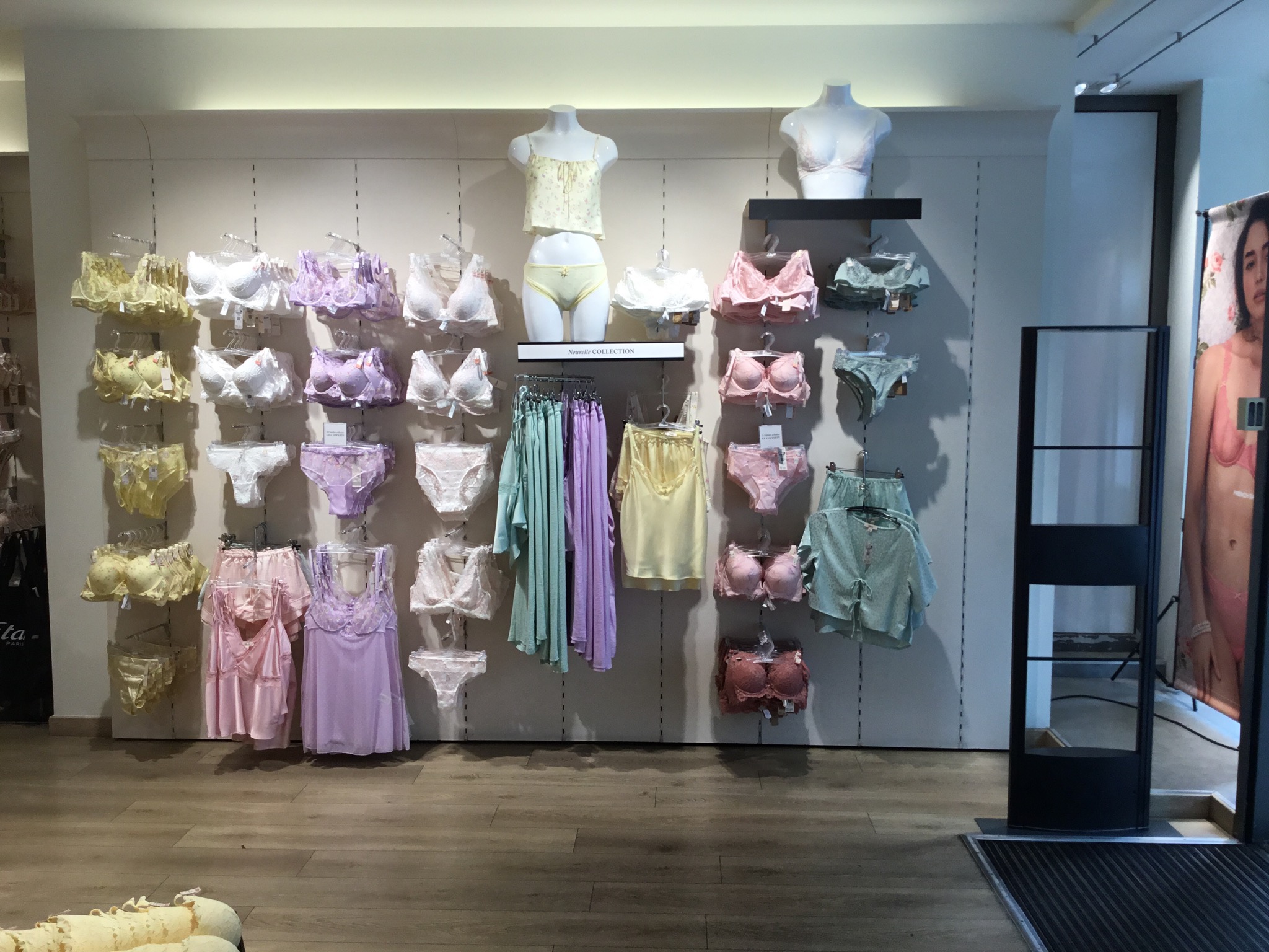 Etam Lingerie