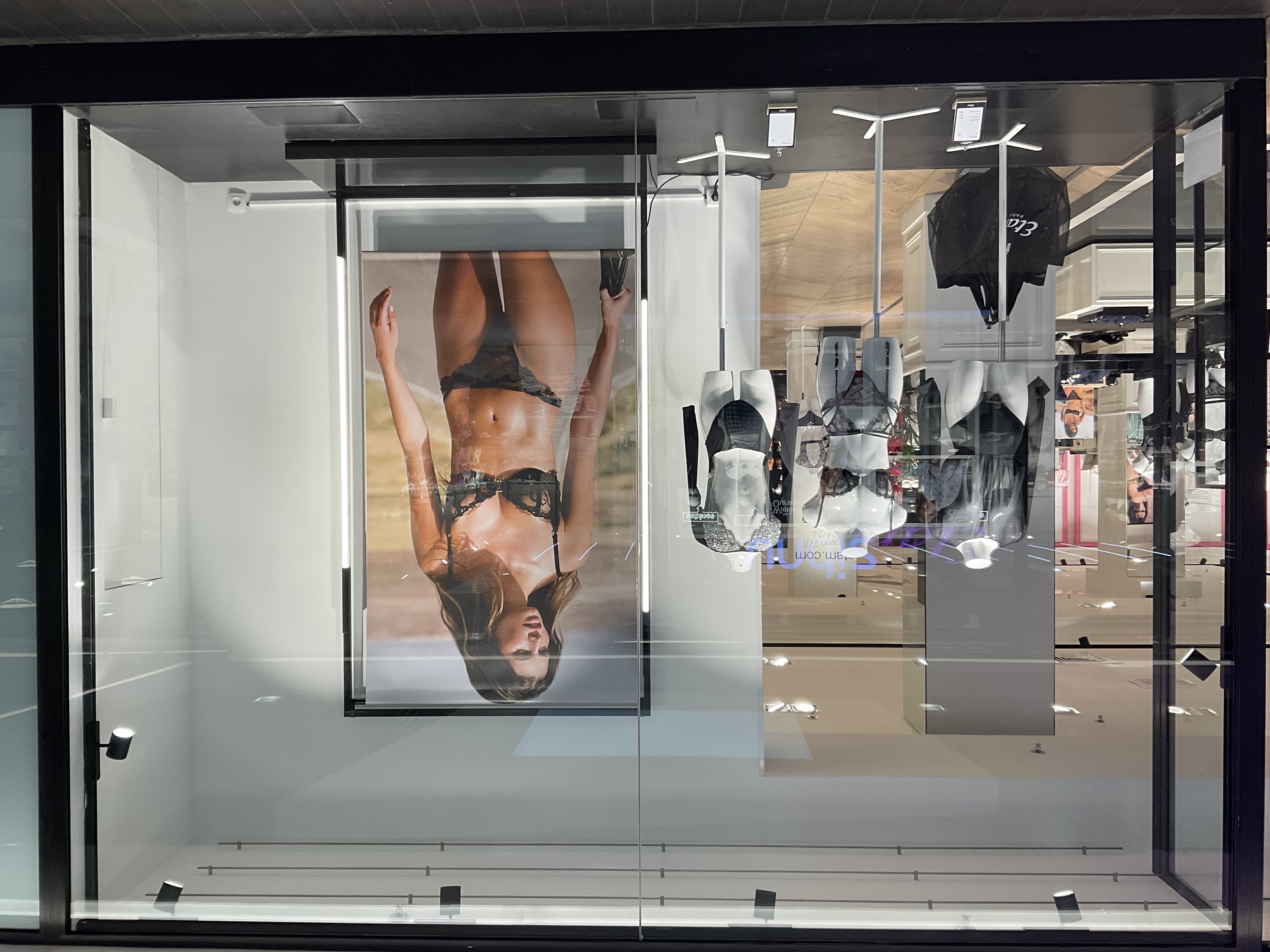 Foto 45 di Etam Lingerie
