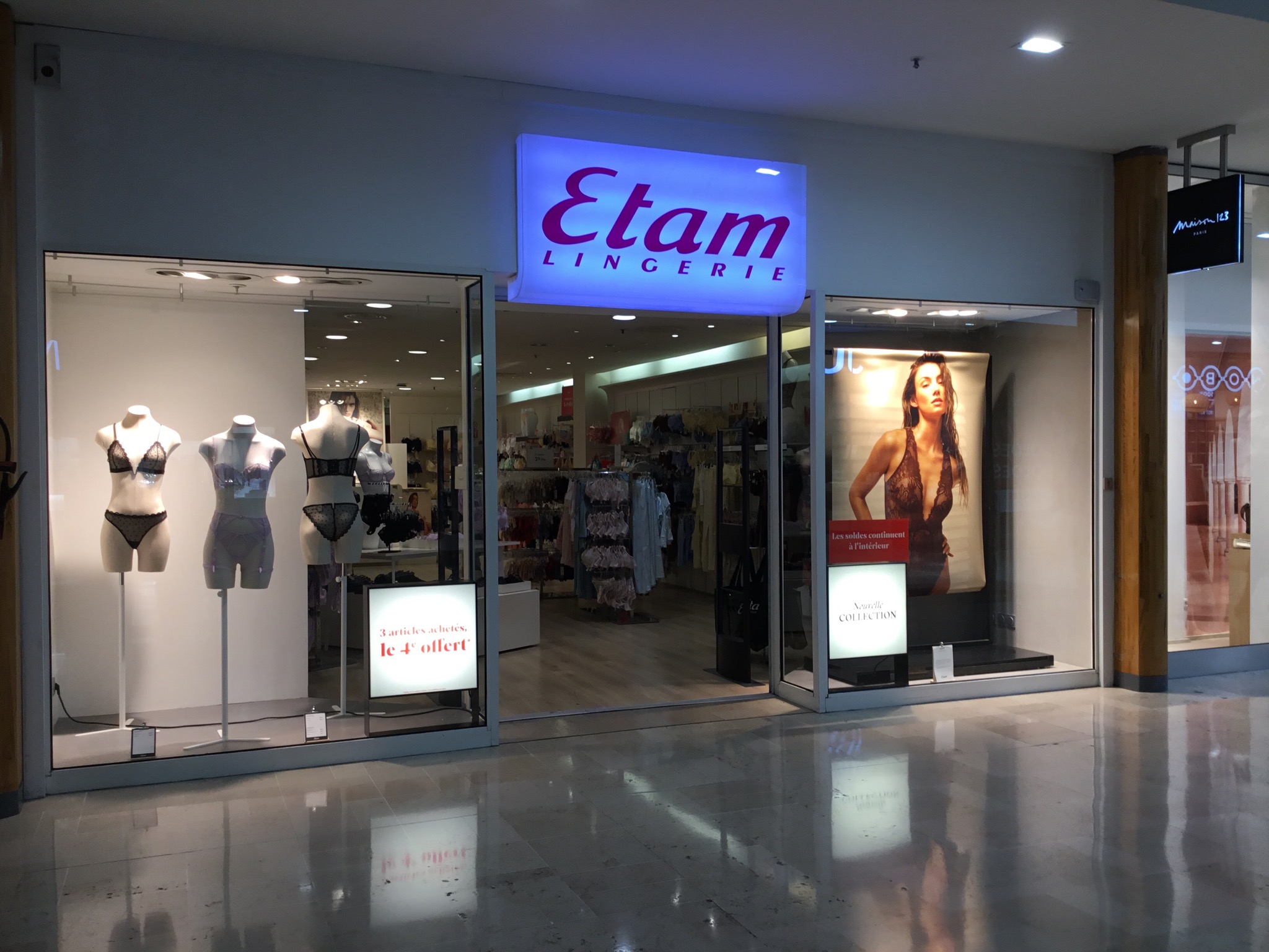 Foto 411 di Etam Lingerie