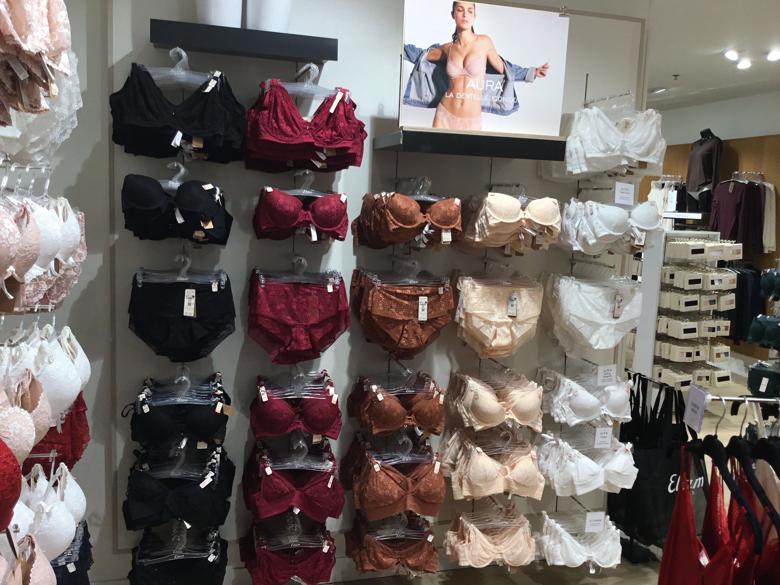 Foto 32 di Etam Lingerie