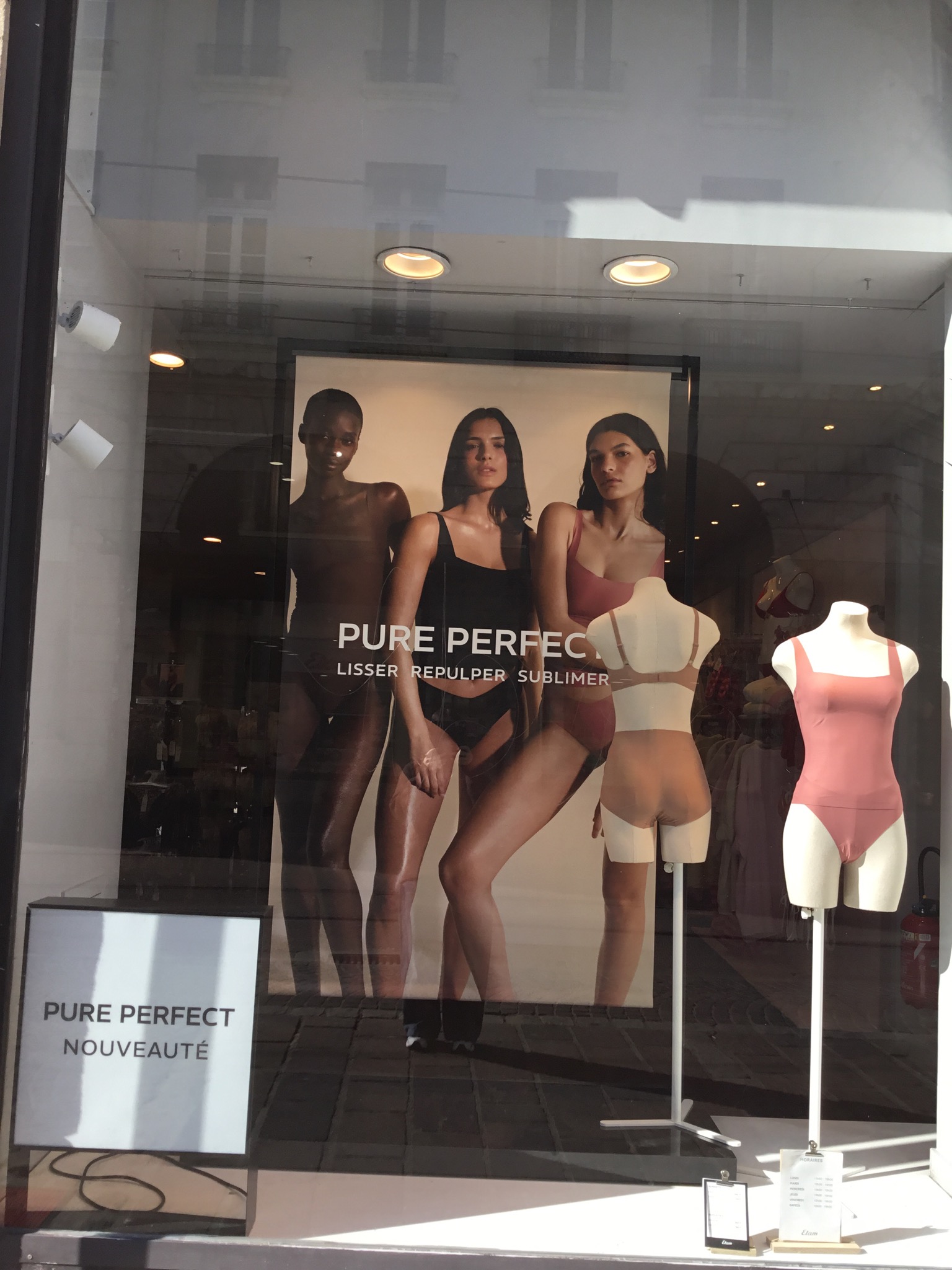 Foto 47 di Etam Lingerie