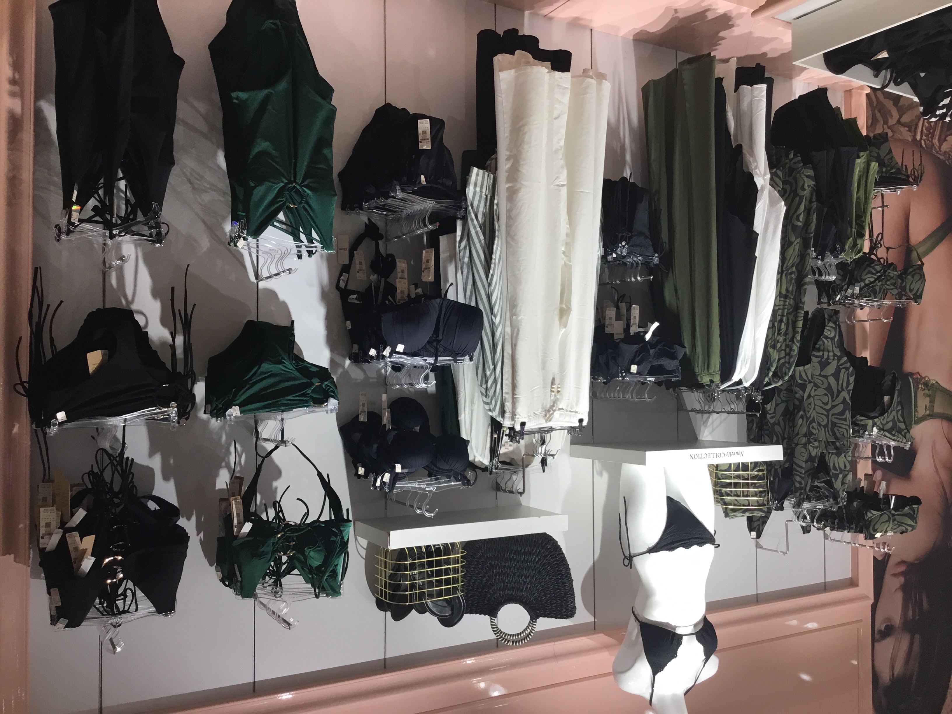 Foto 35 di Etam Lingerie