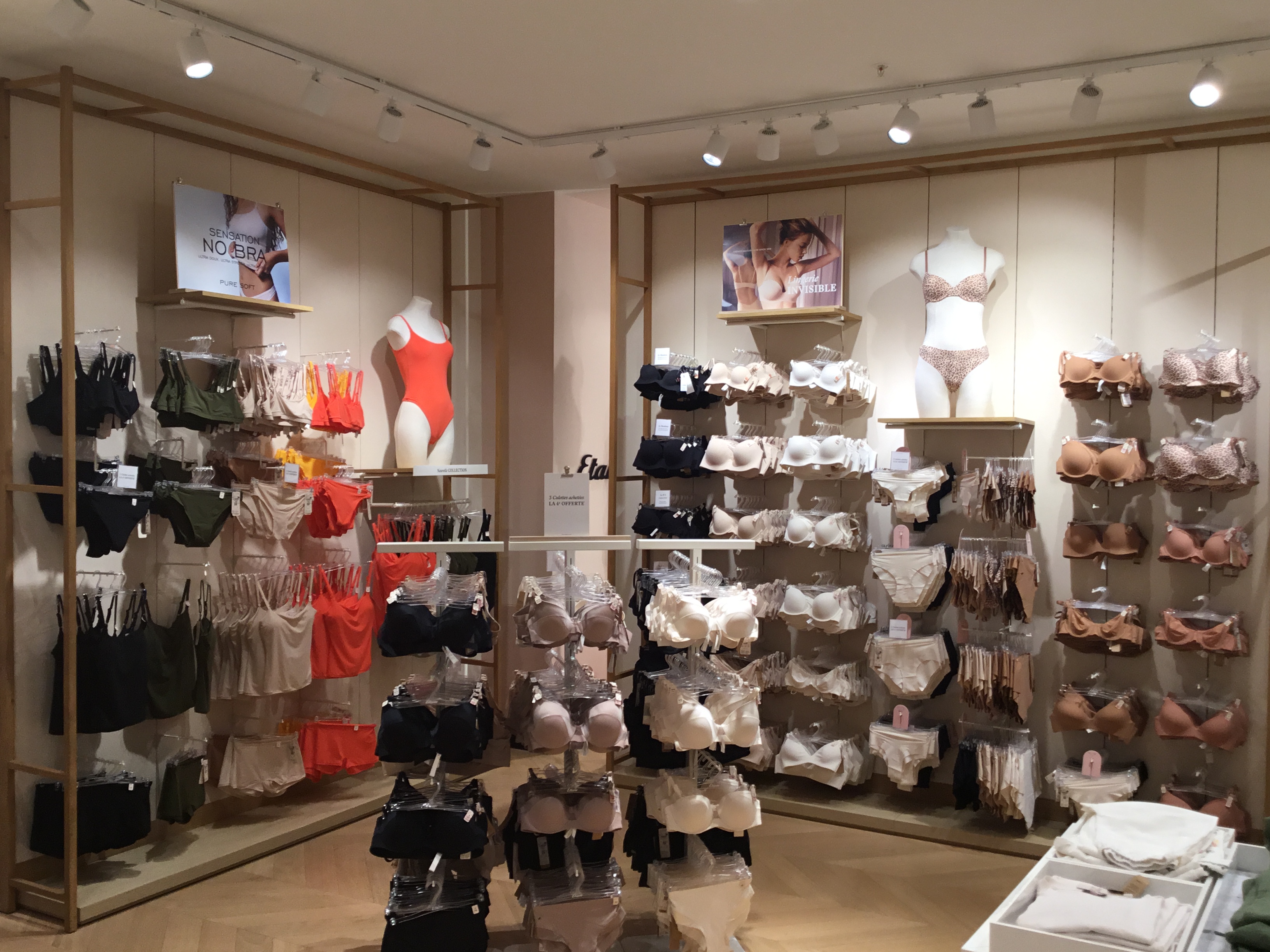 Foto 60 di Etam Lingerie