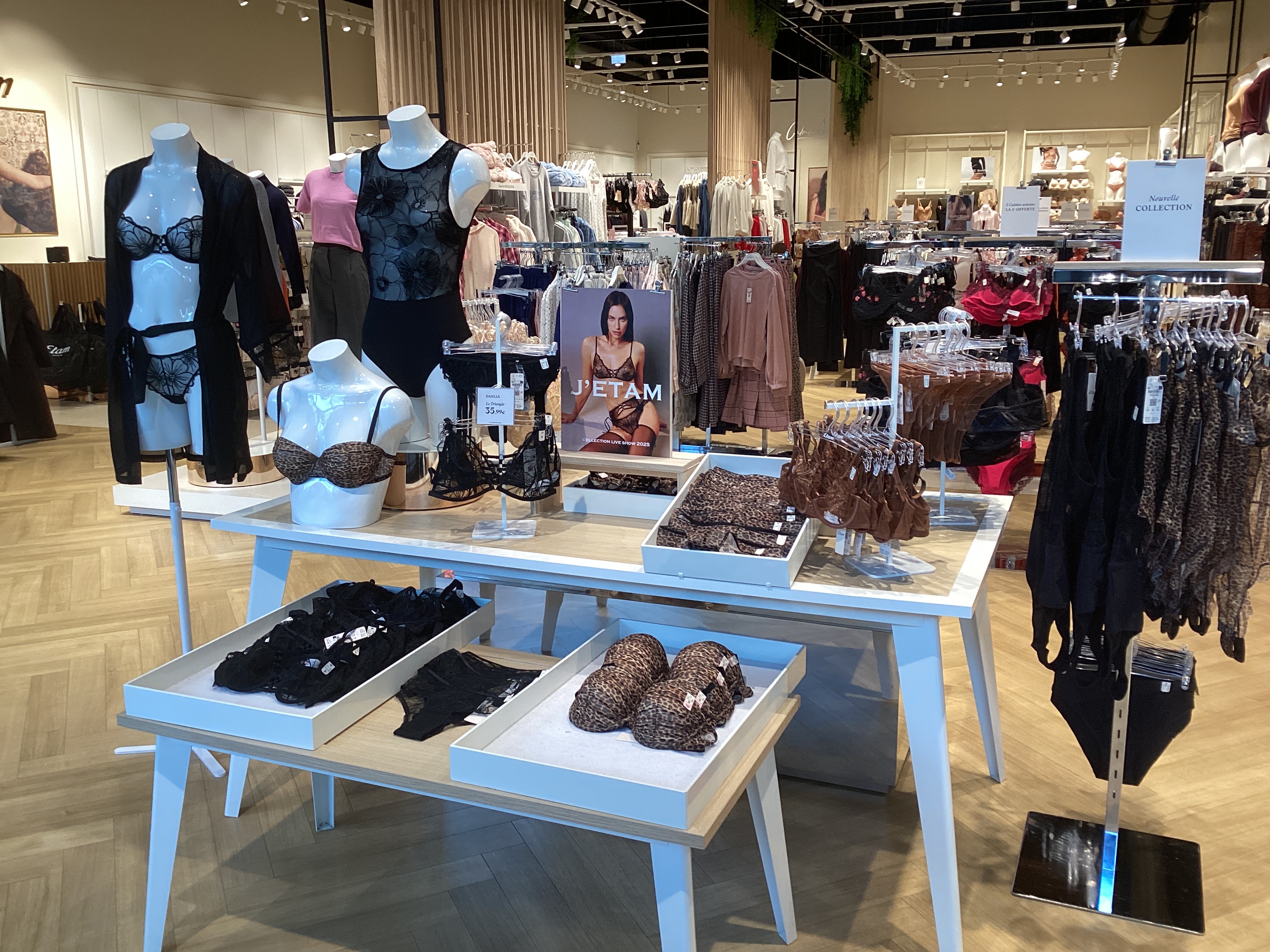 Etam Lingerie et Prêt-à-porter