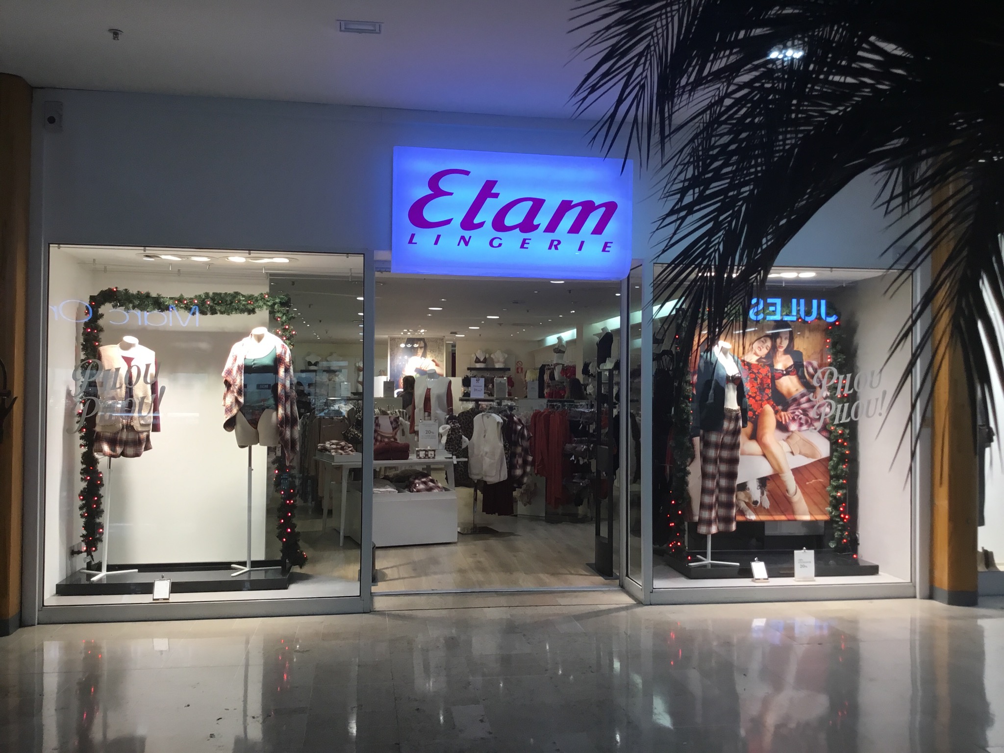Foto 314 di Etam Lingerie