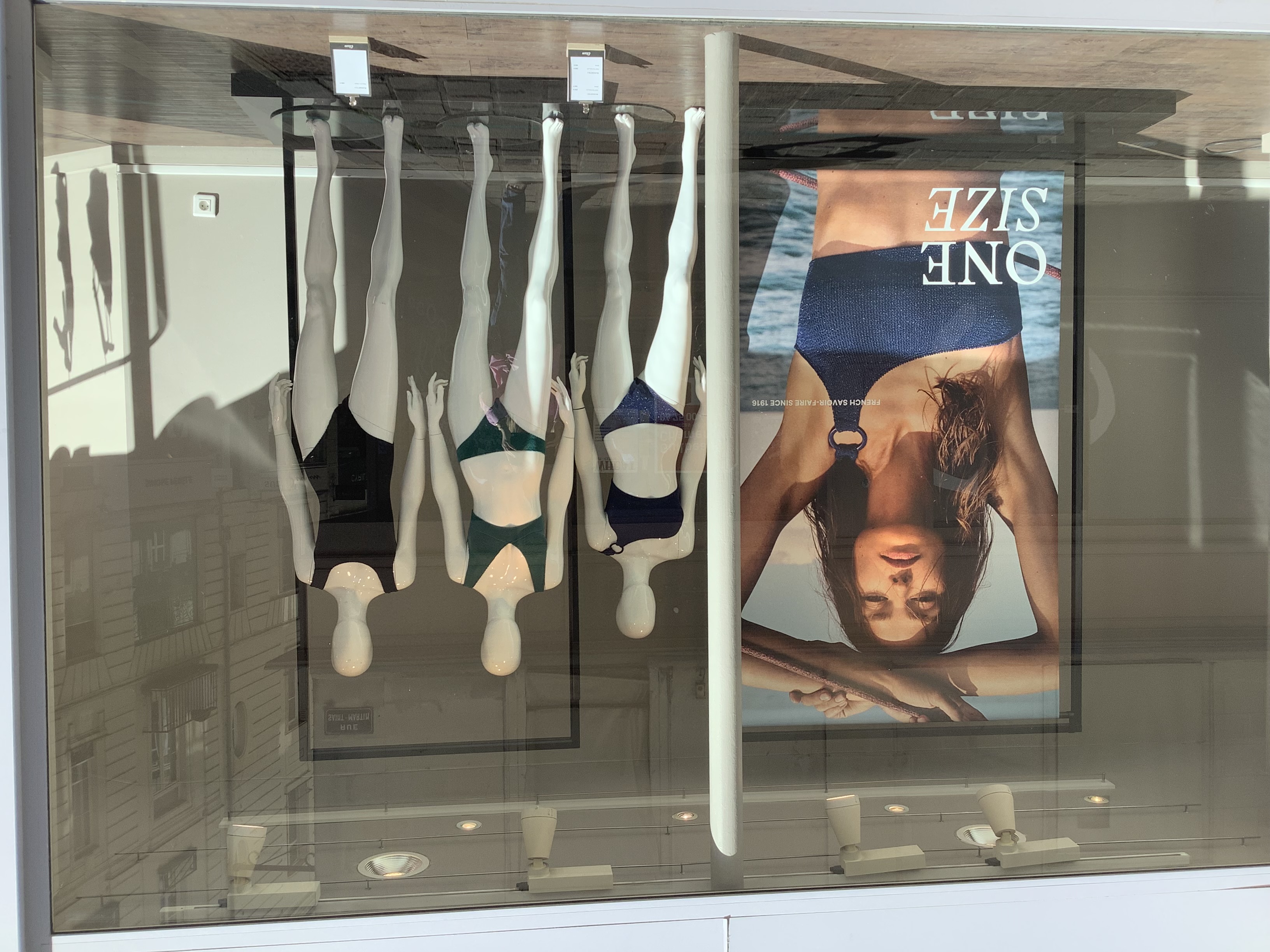 Etam Prêt-à-porter et Lingerie