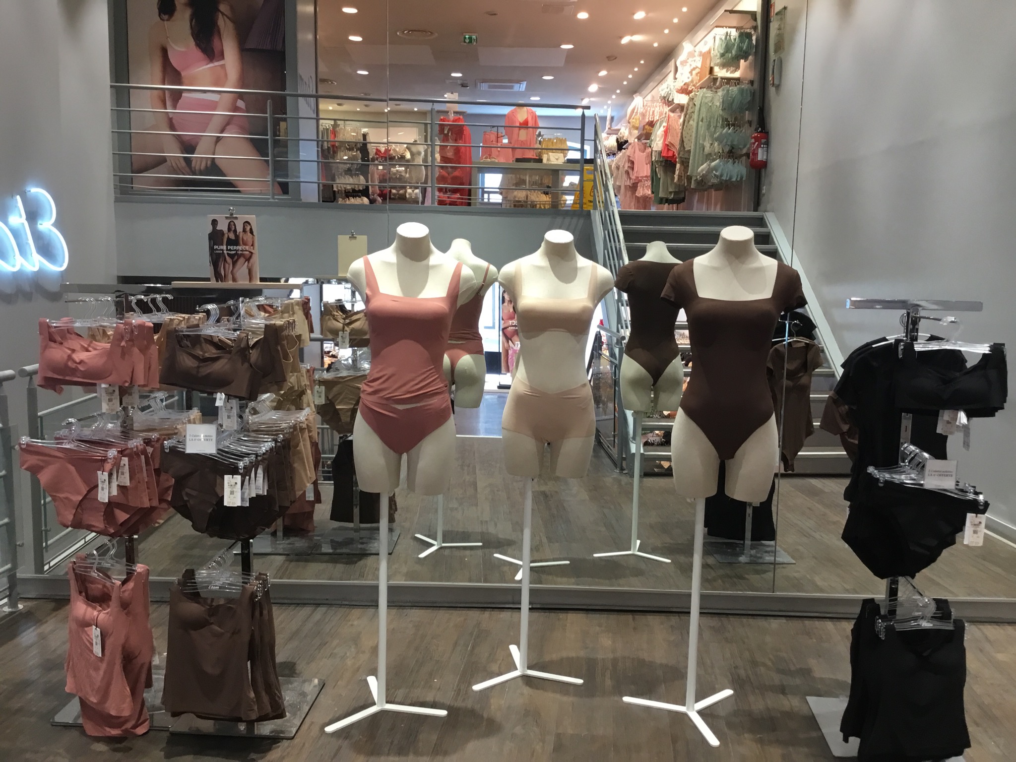 Foto 46 di Etam Lingerie