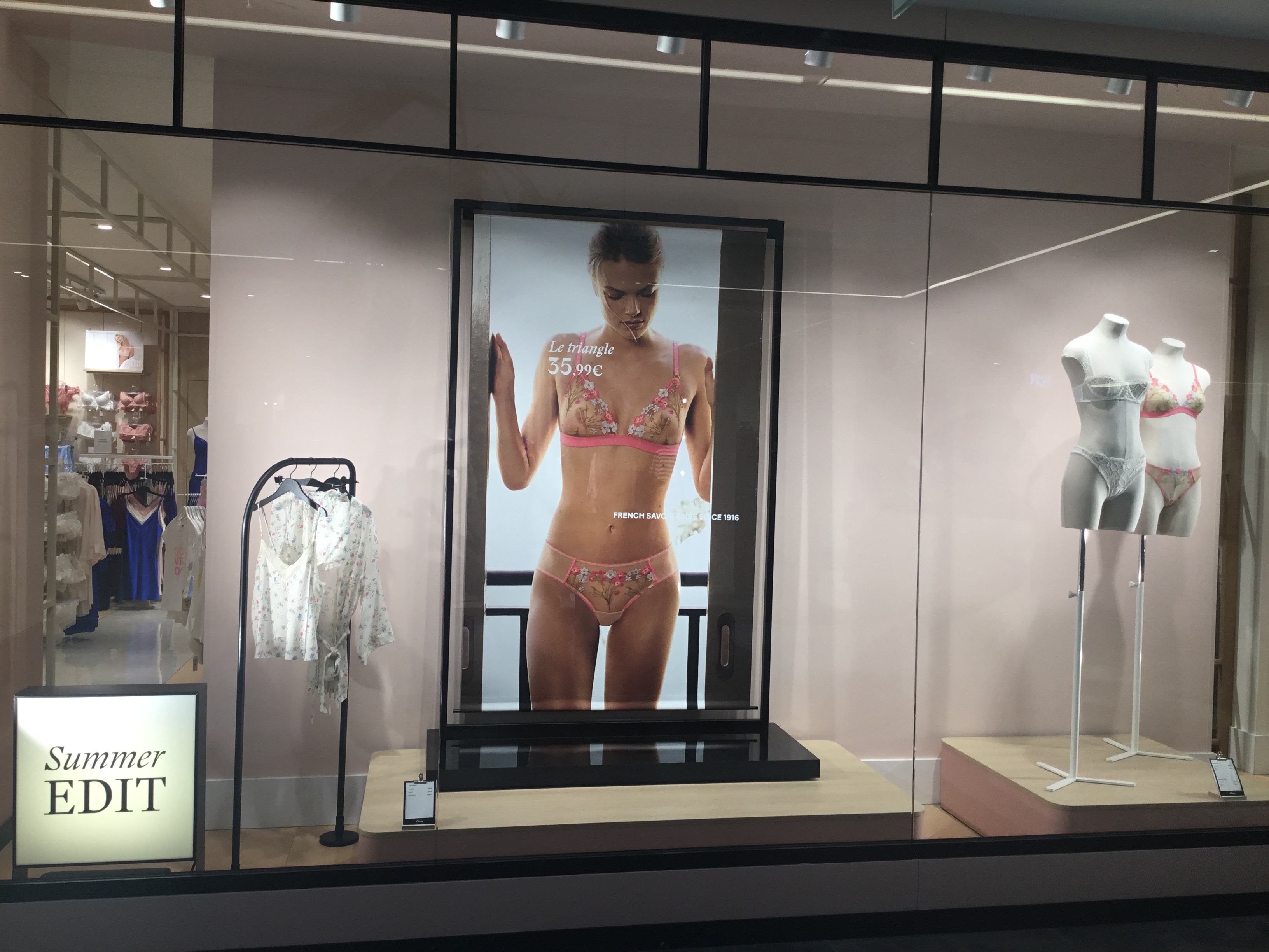 Foto 36 di Etam Lingerie