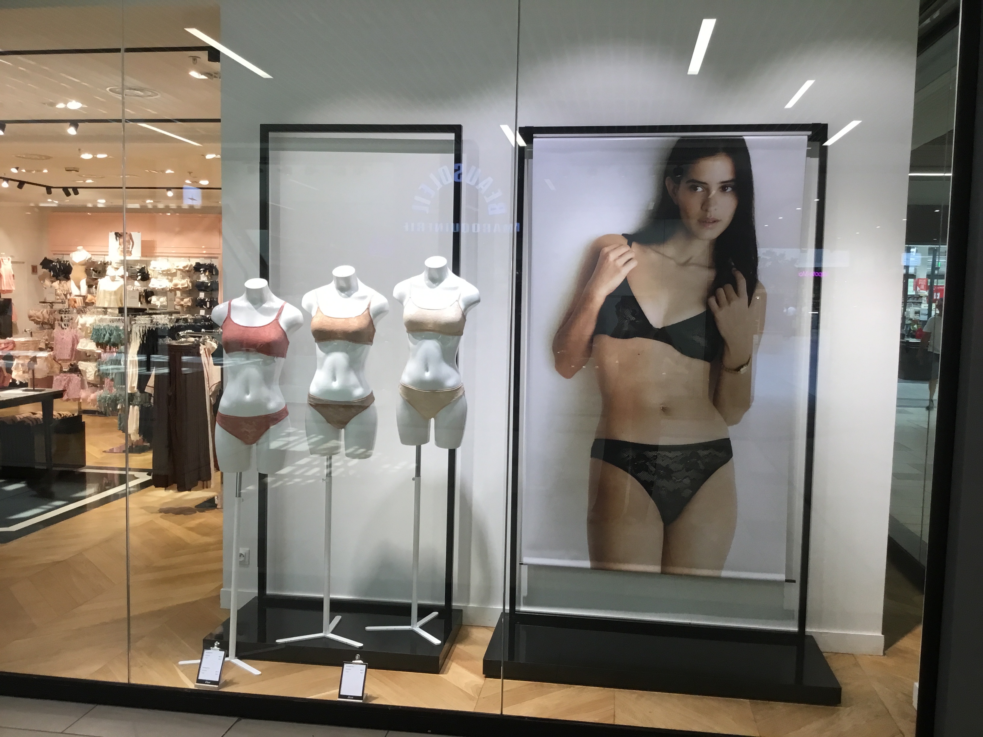 Foto 74 di Etam Lingerie