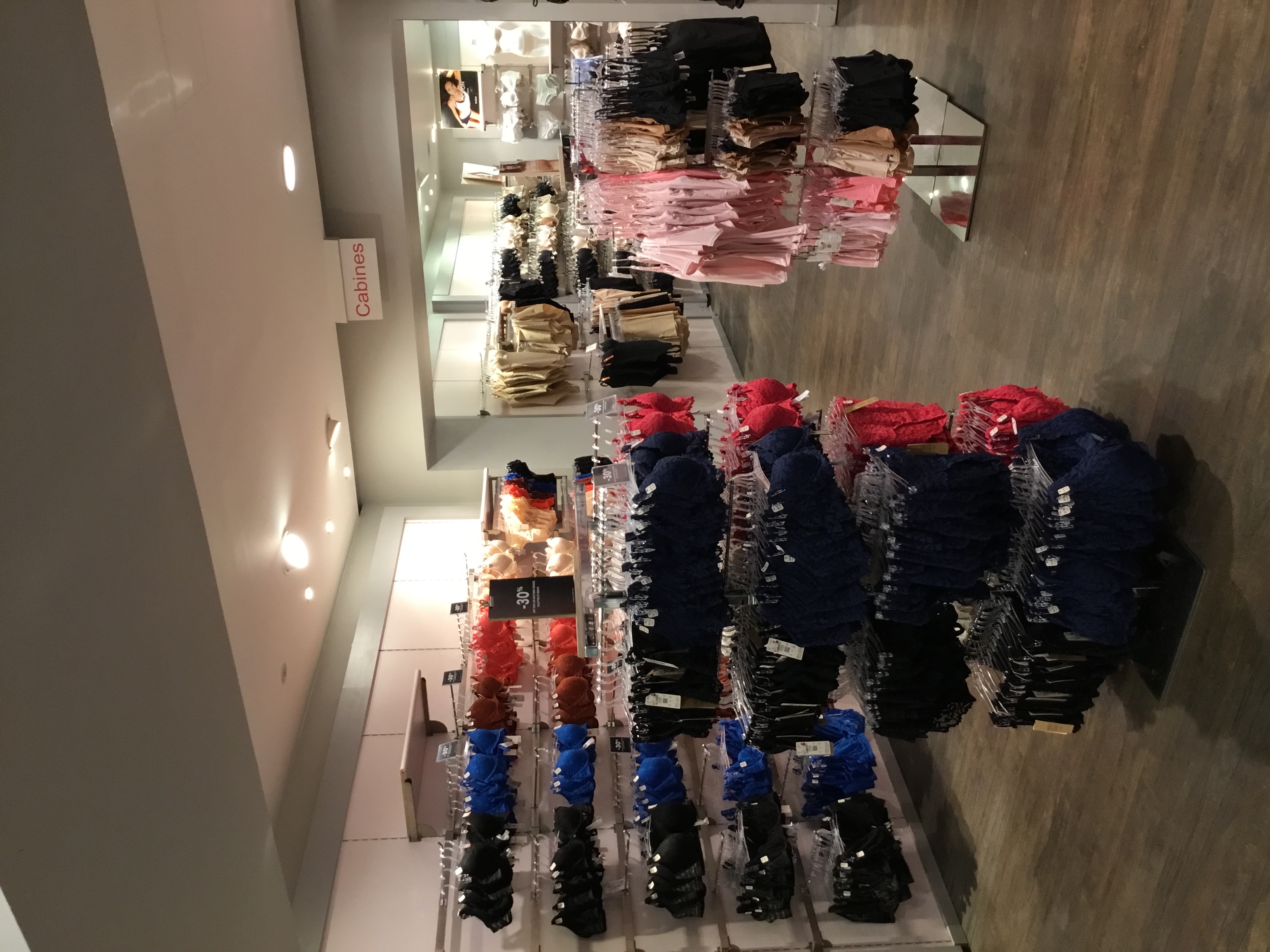 Foto 31 di Etam Lingerie
