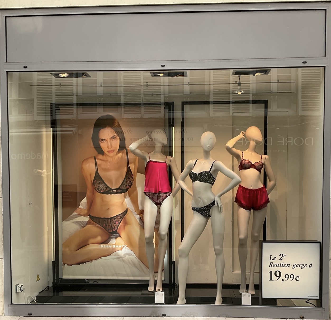 Foto 97 di Etam Lingerie
