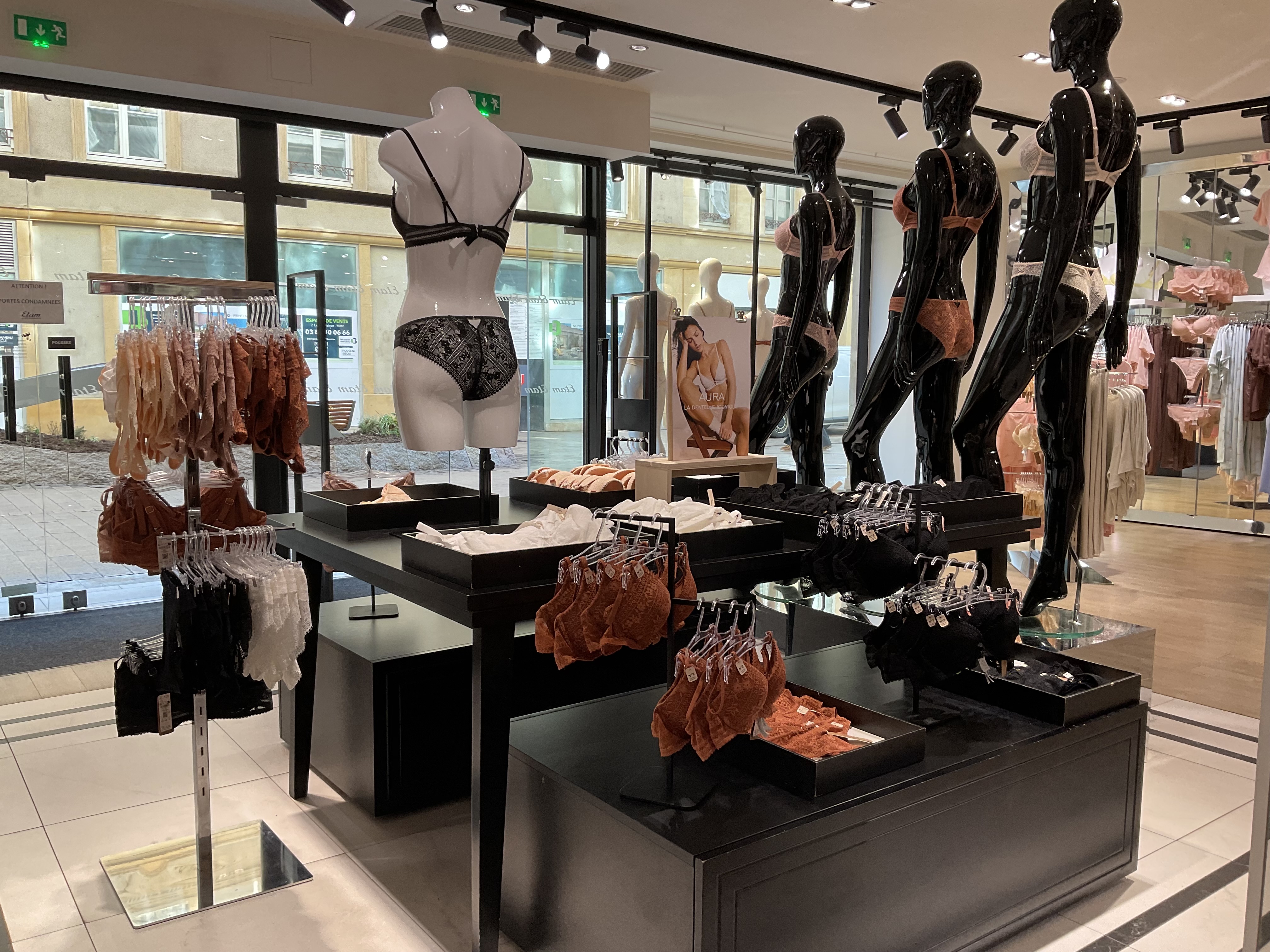 Foto 400 di Etam Lingerie