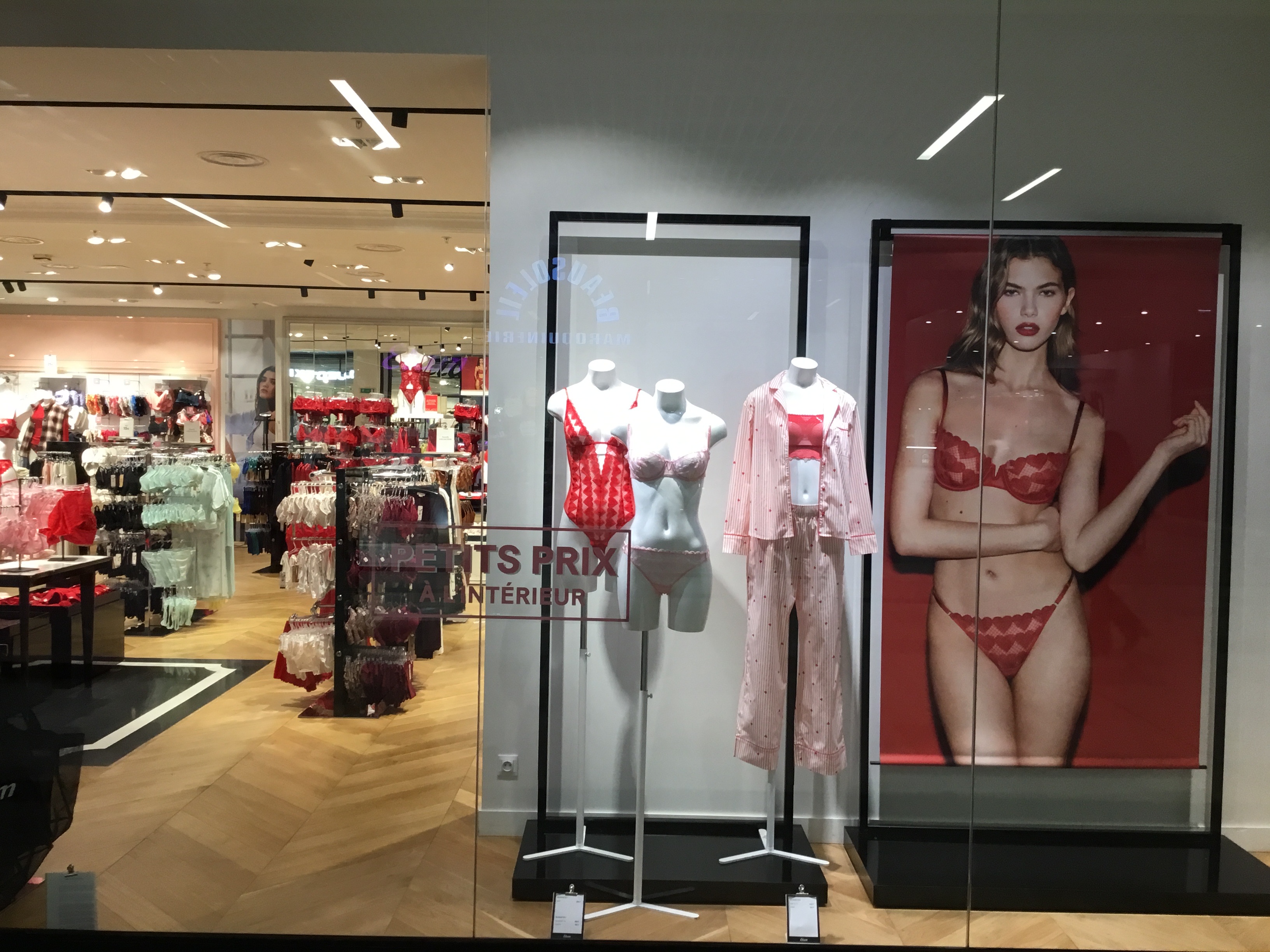 Foto 66 di Etam Lingerie