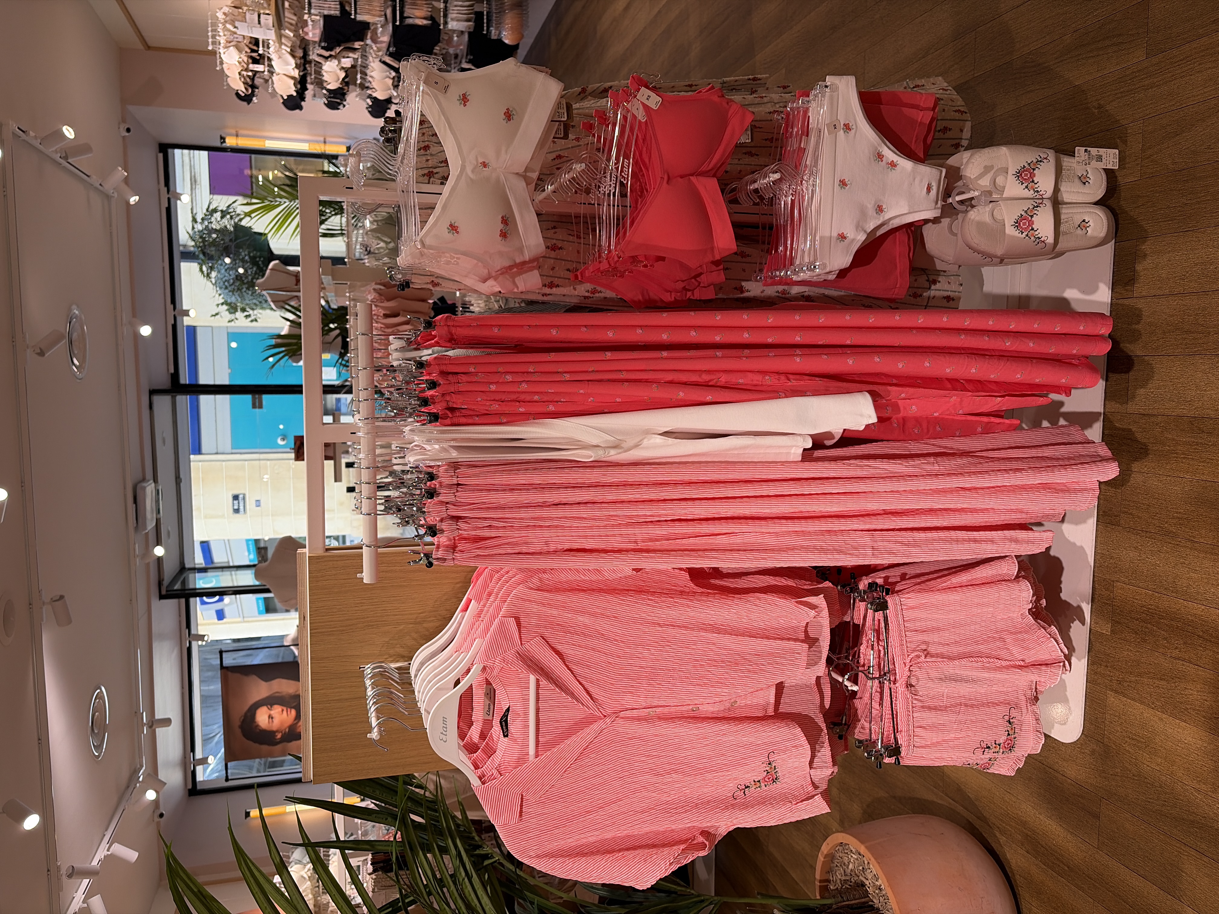 Foto 17 di Etam Lingerie