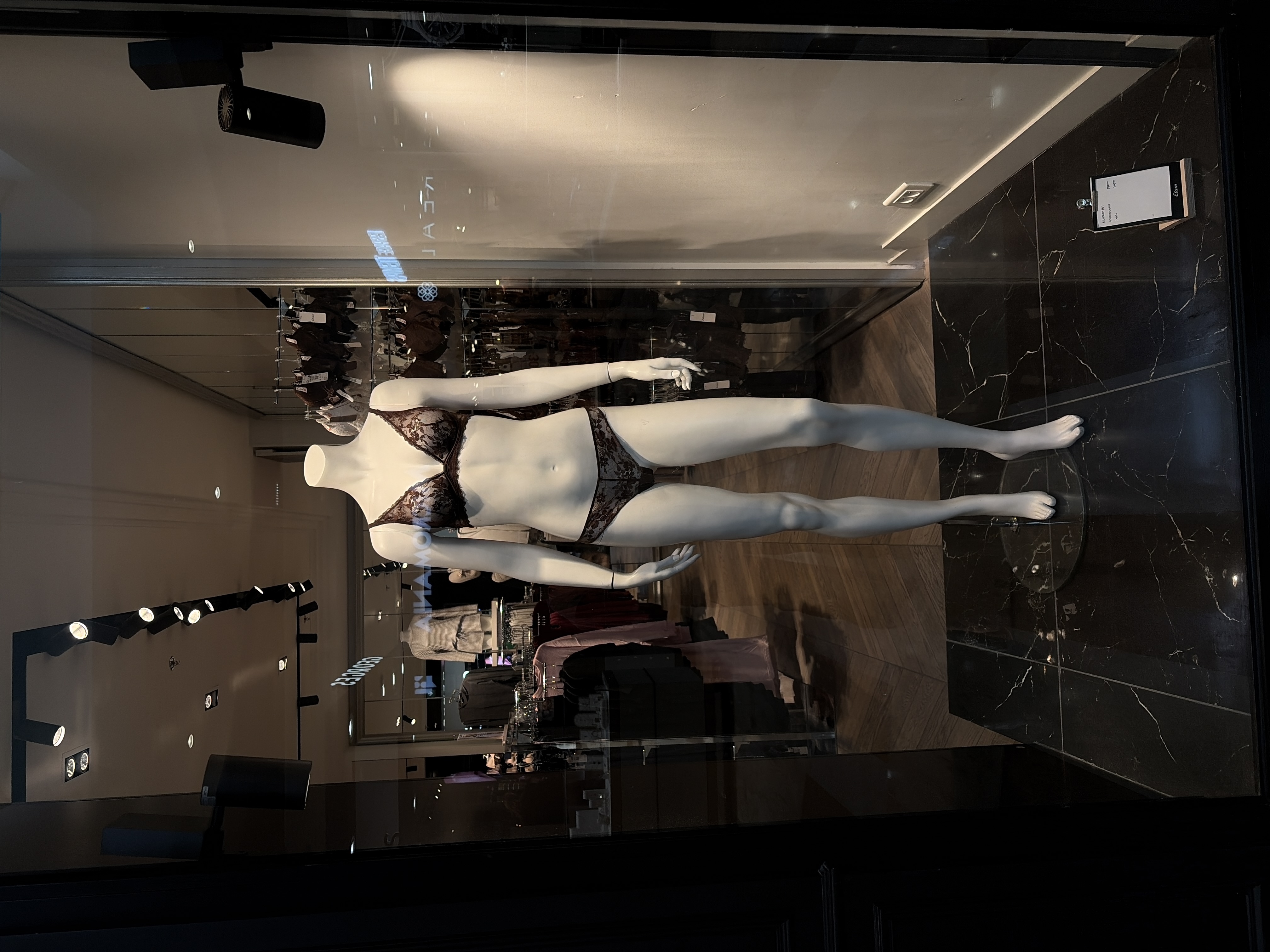 Foto 9 di Etam Lingerie