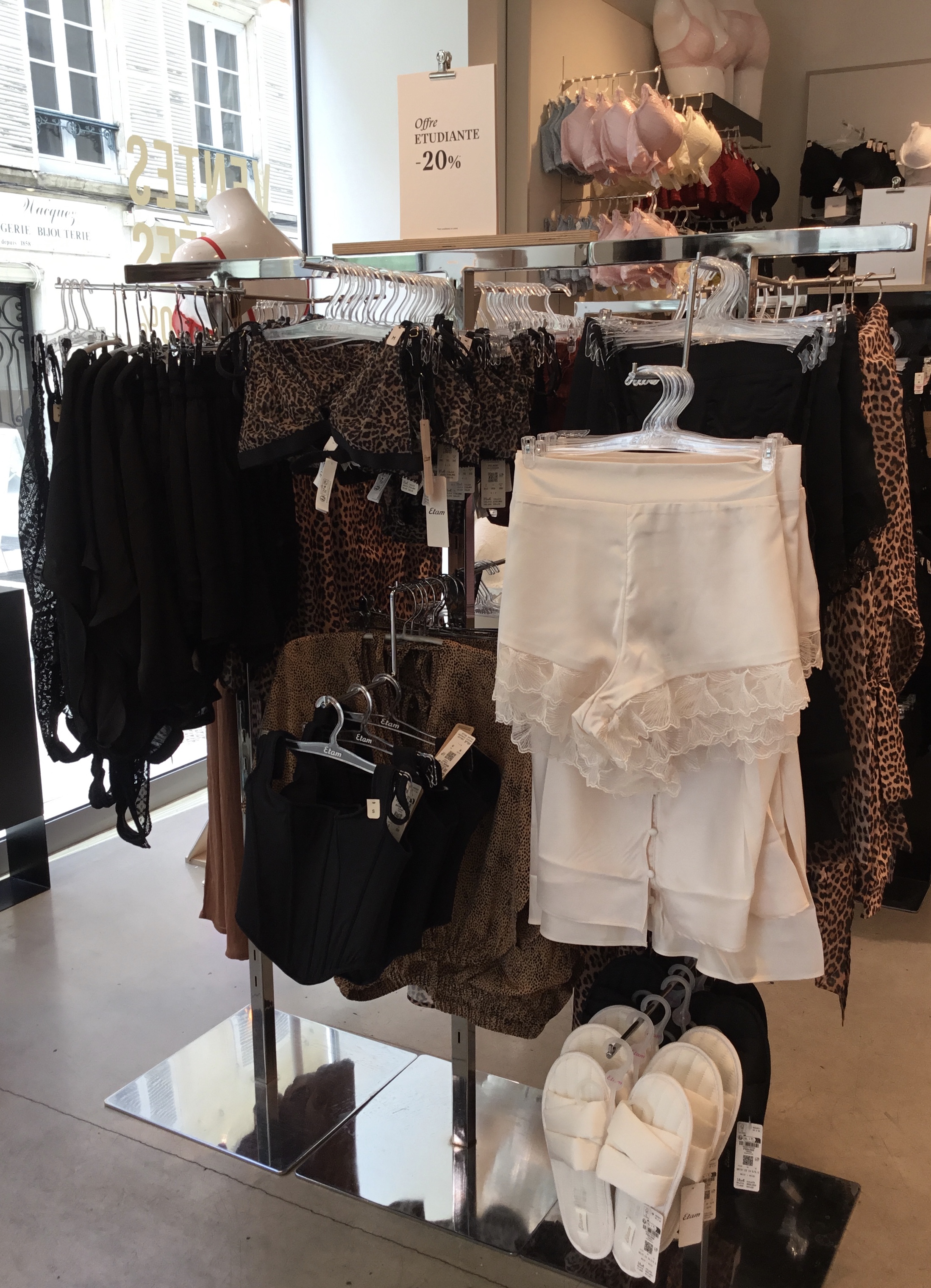 Foto 65 di Etam Lingerie