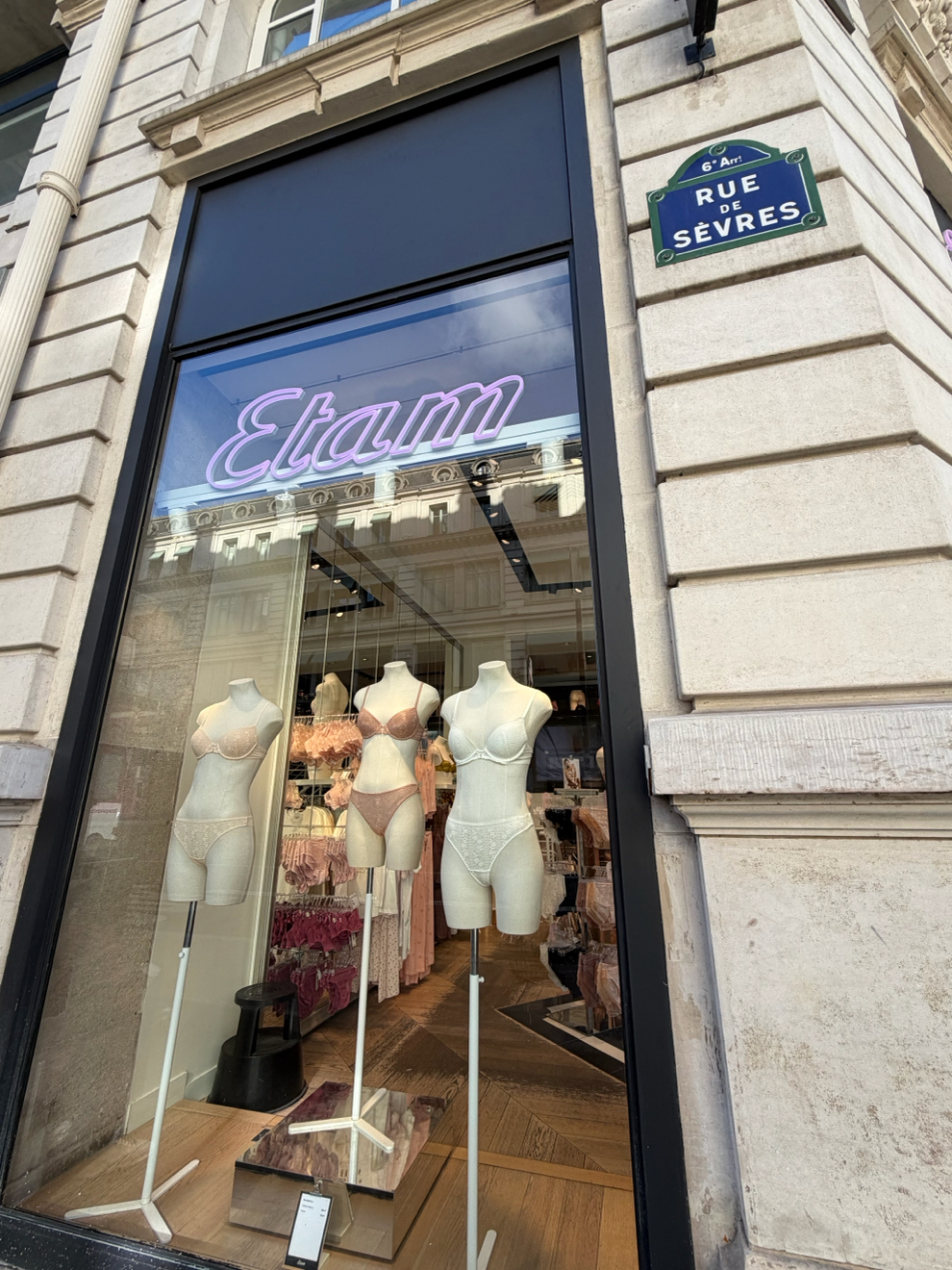 Foto 65 di Etam Lingerie