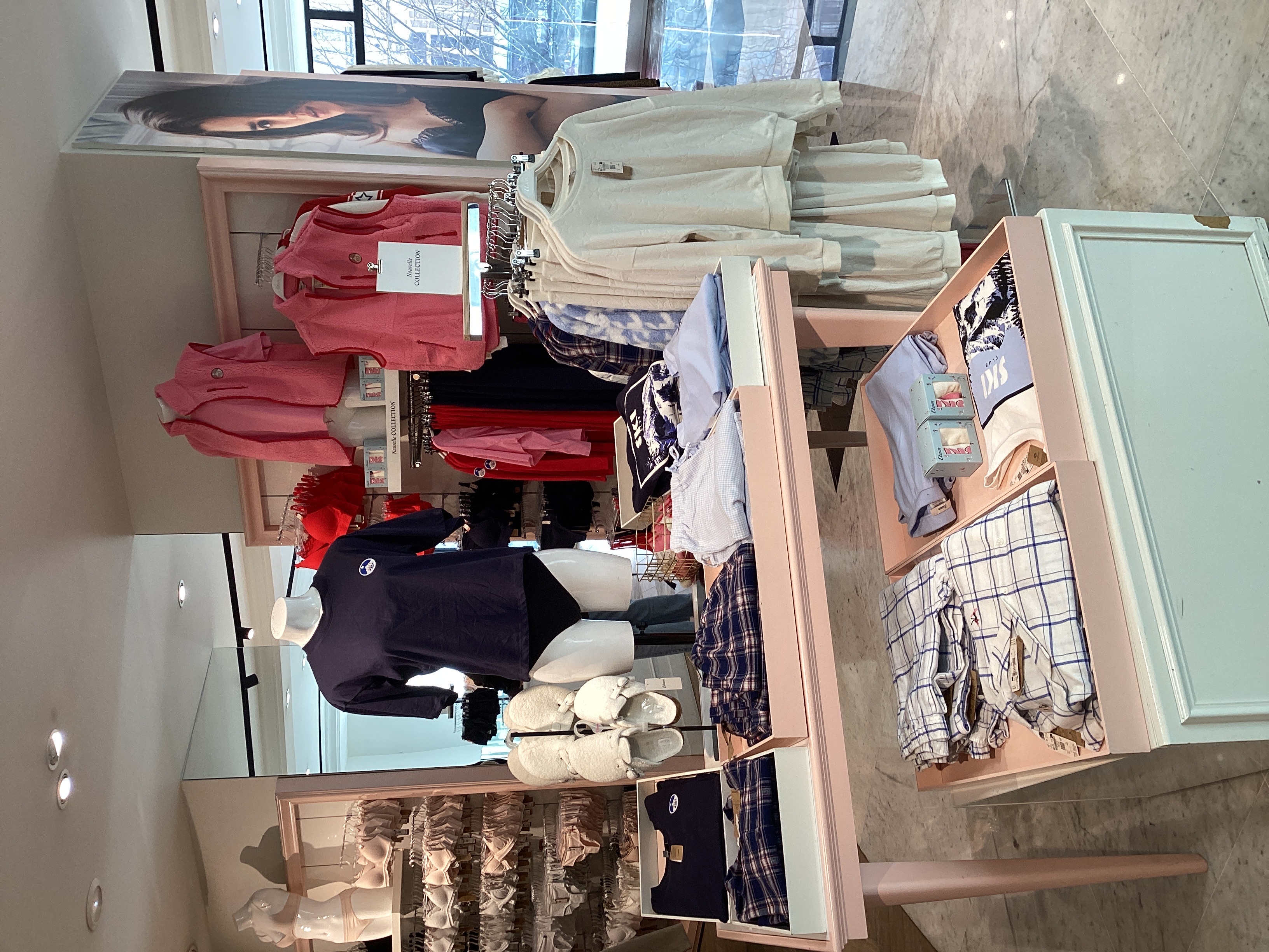 Foto 360 di Etam Lingerie