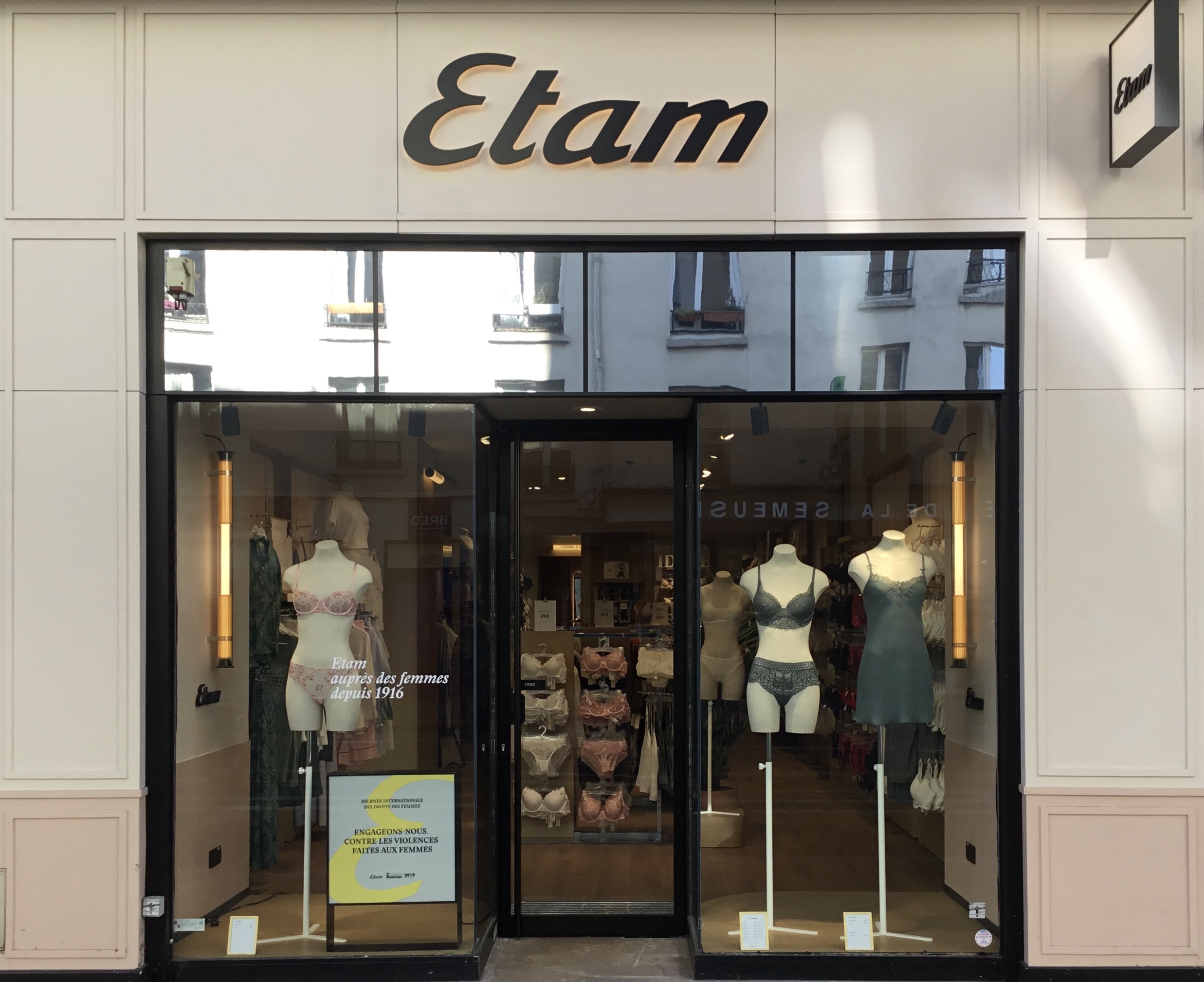 Foto 8 di Etam Lingerie