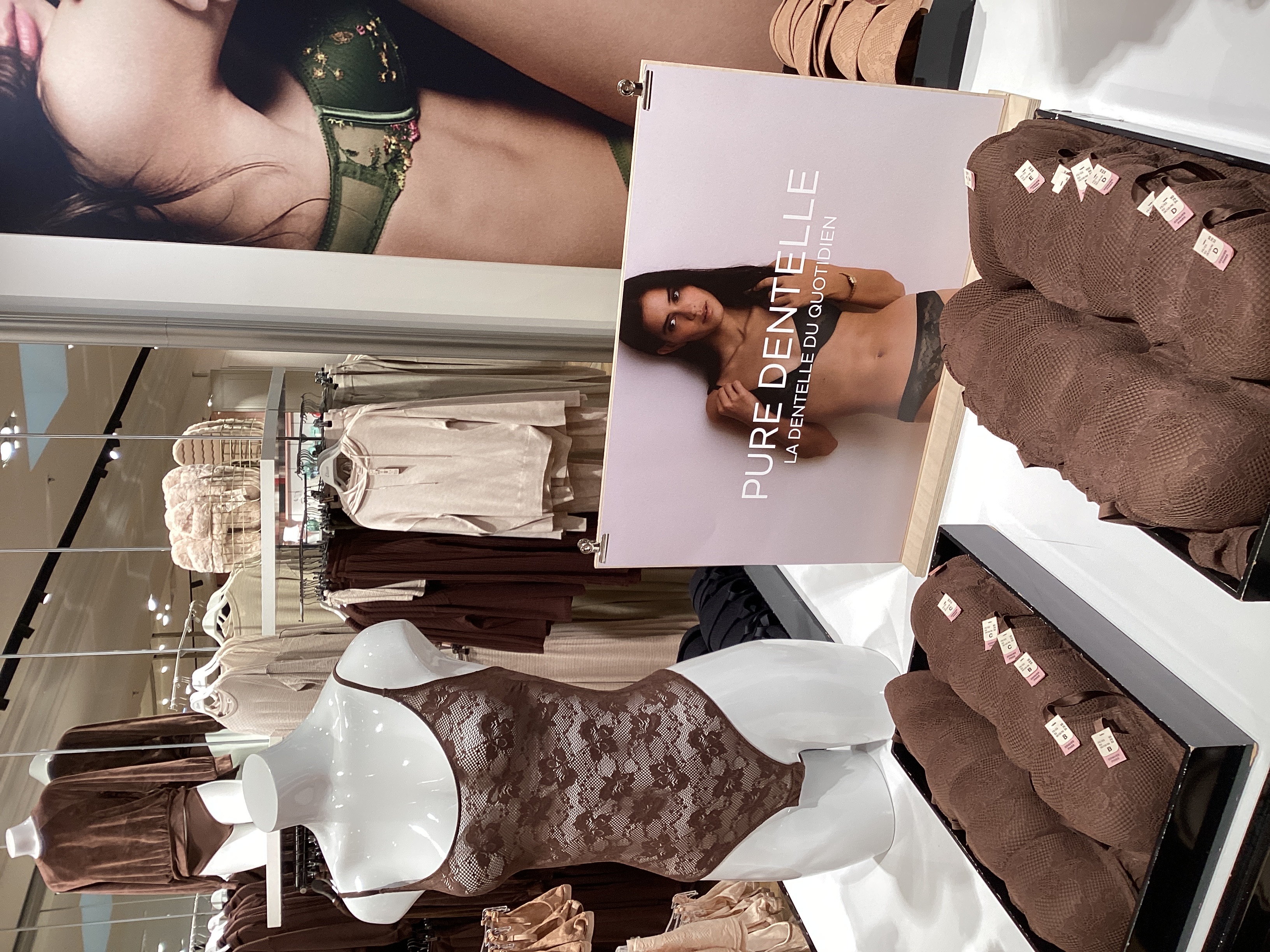 Foto 42 di Etam Lingerie