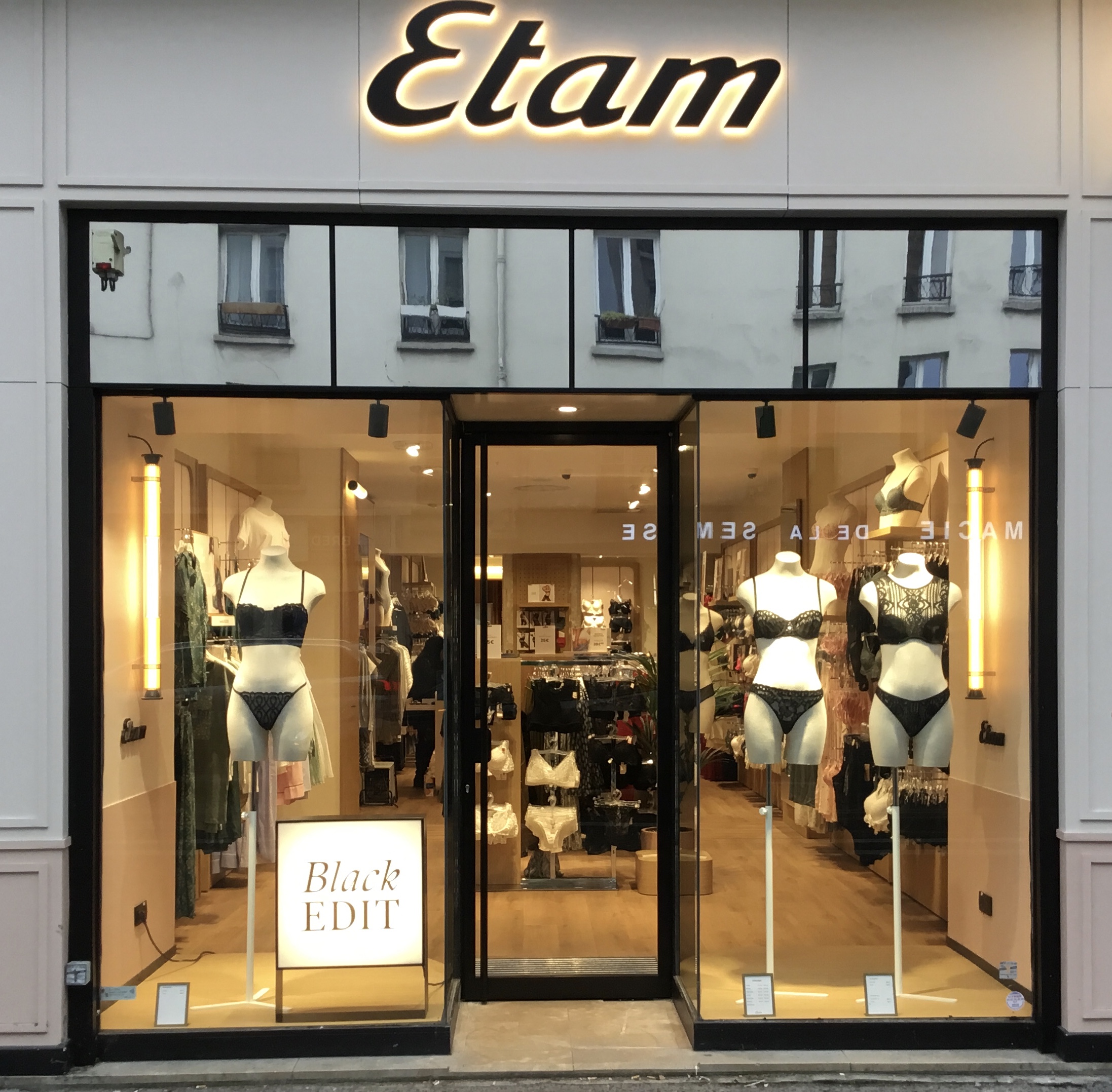 Foto 7 di Etam Lingerie