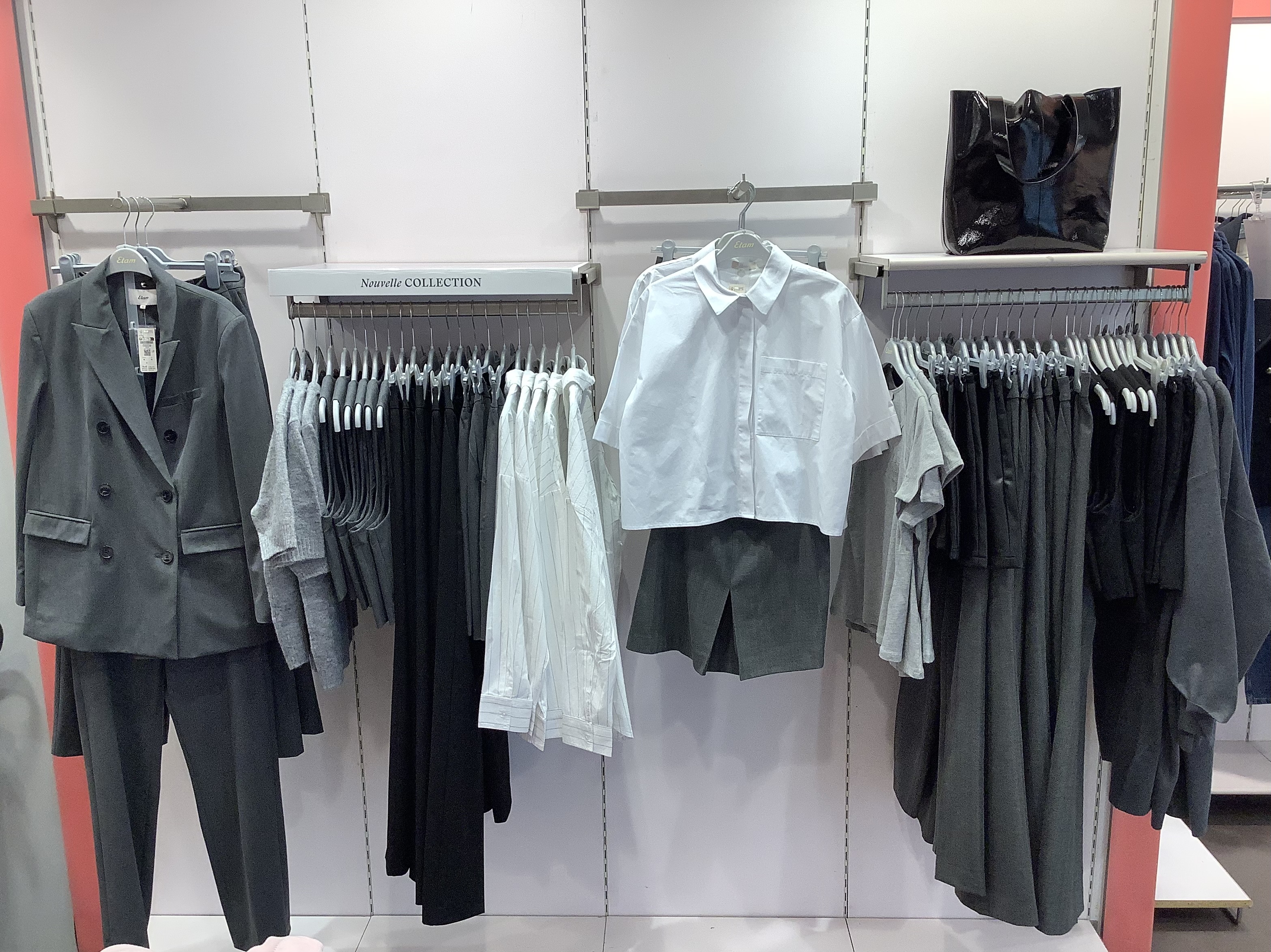 Etam Prêt-à-porter et Lingerie