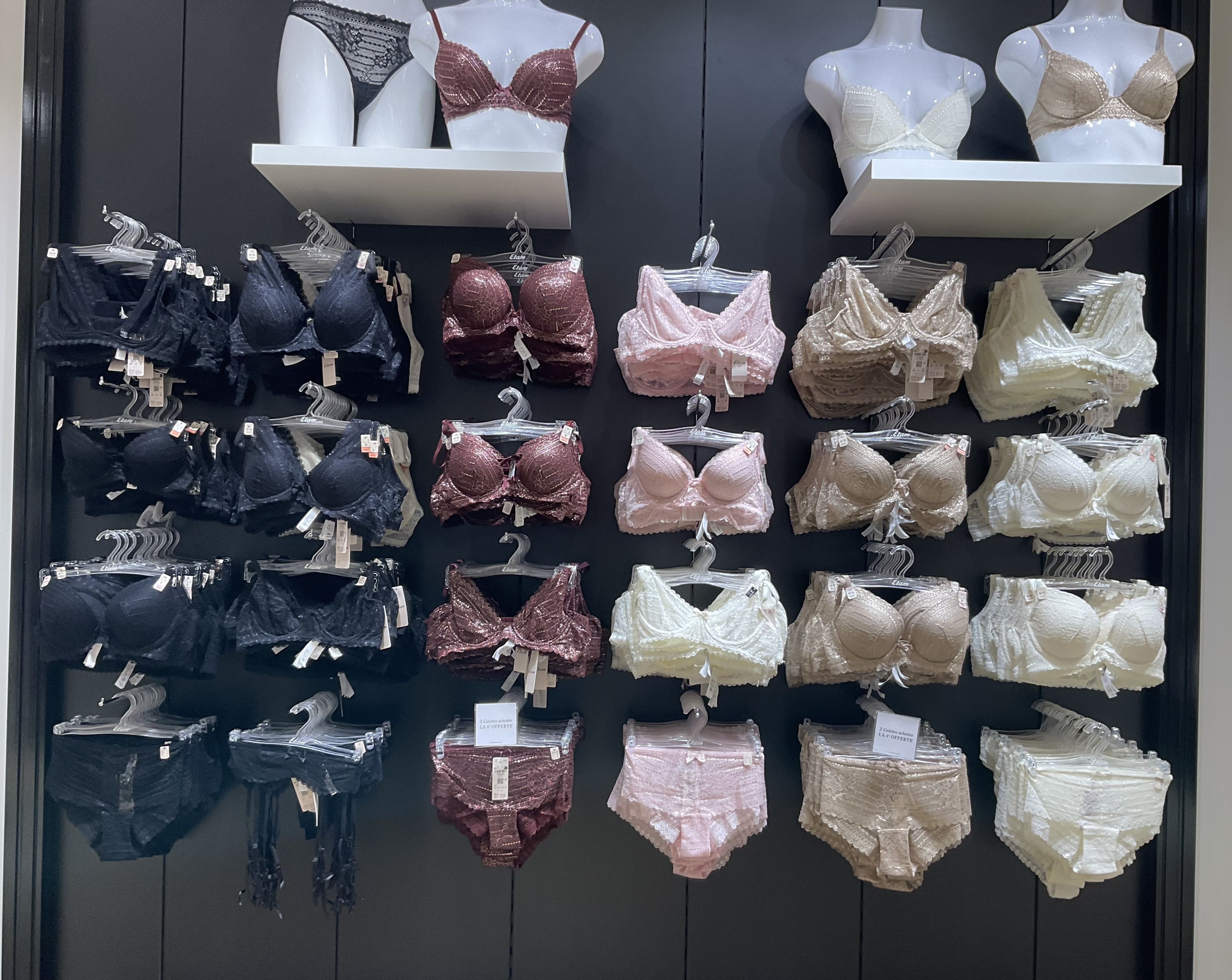 Foto 340 di Etam Lingerie