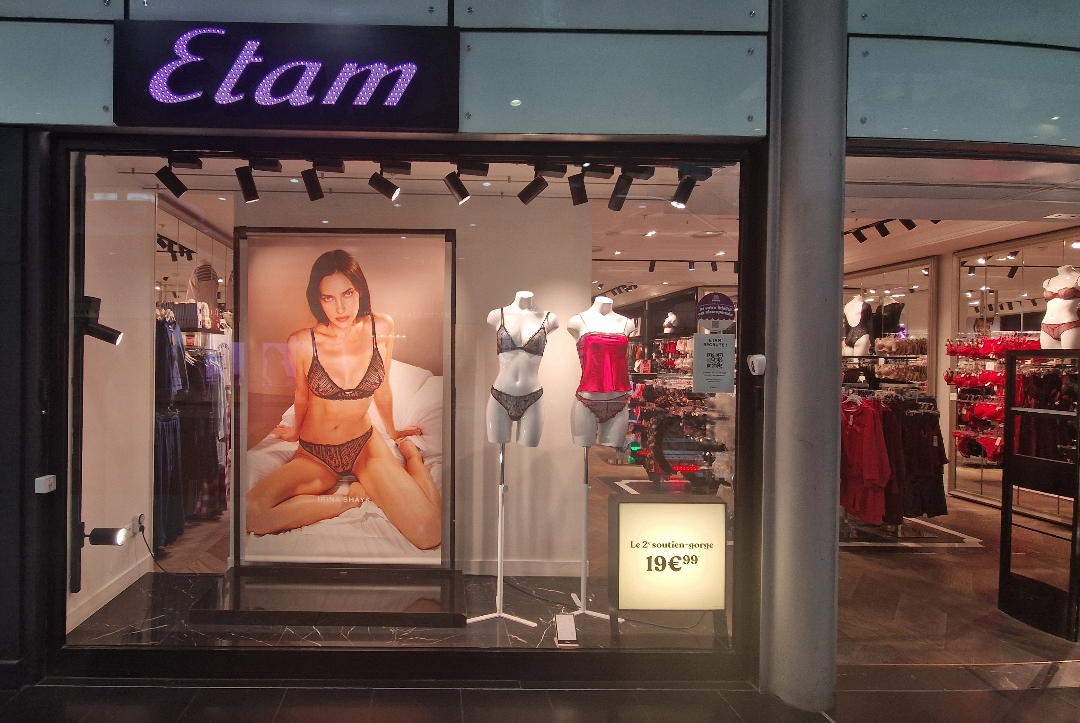 Foto 102 di Etam Lingerie